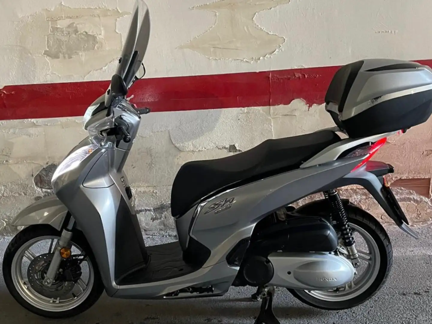 Honda SH 300 i ABS Gris - 2