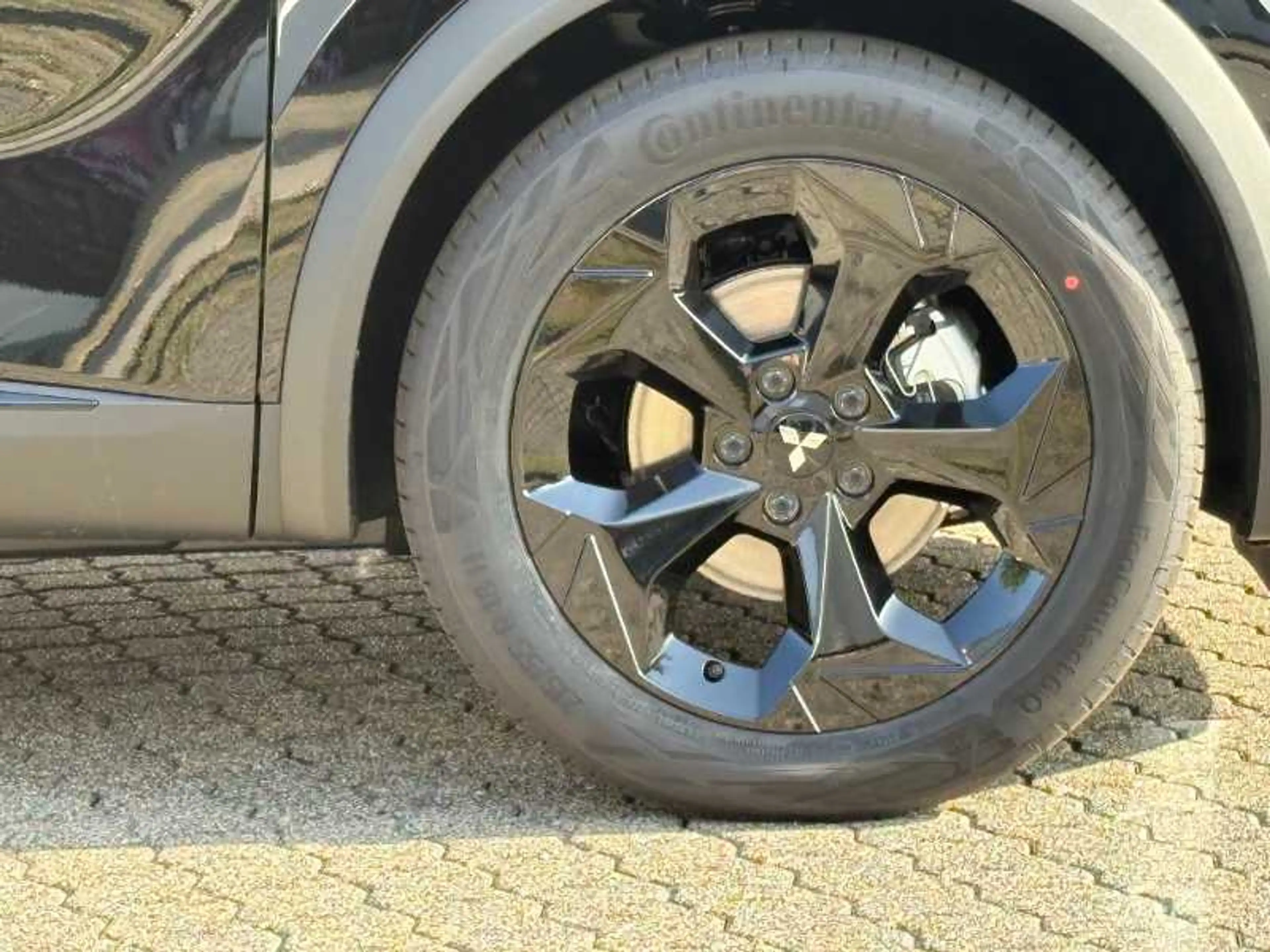 Mitsubishi ASX 1.8 Hybrid Black — photo 12