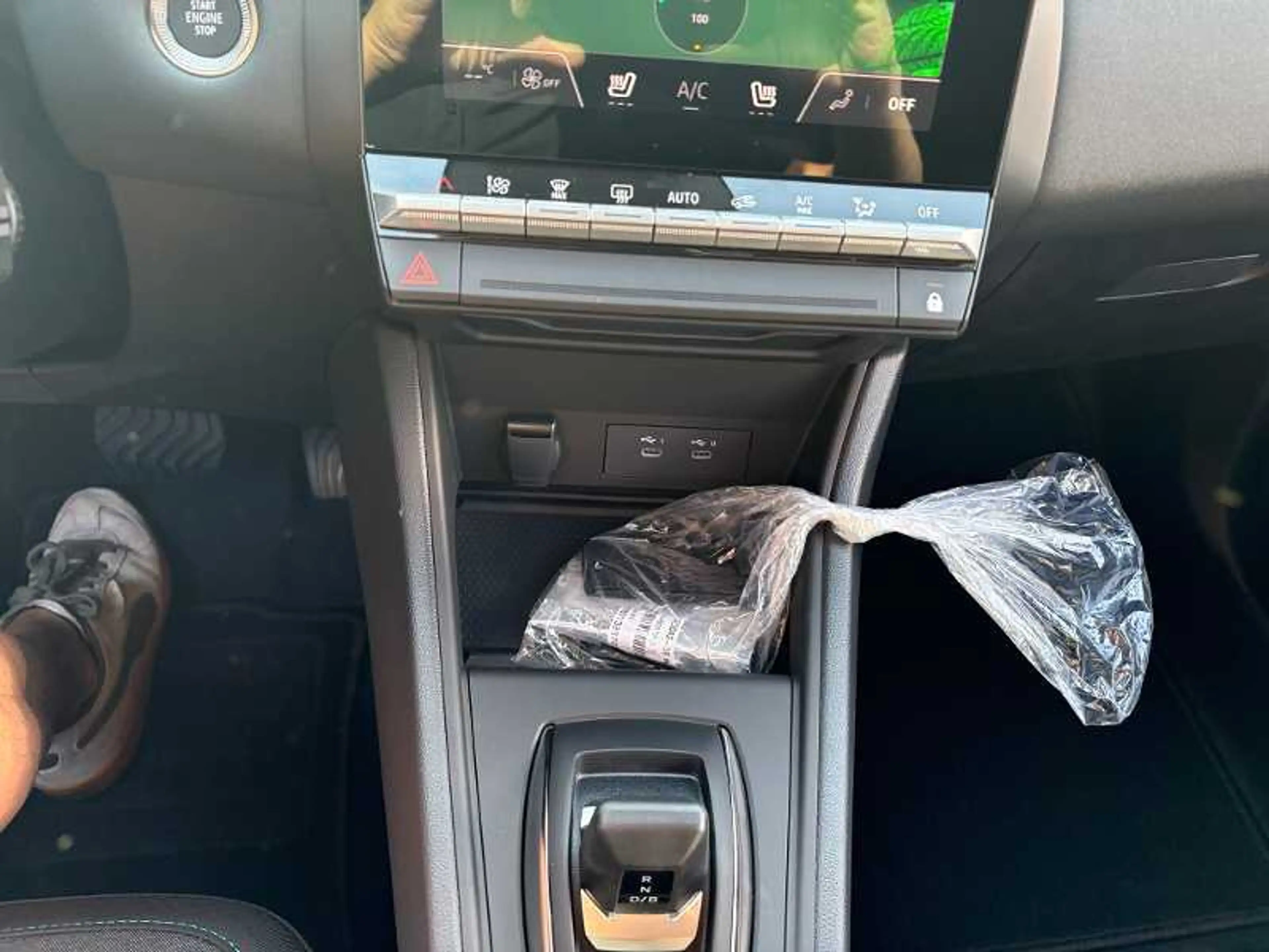Mitsubishi ASX 1.8 Hybrid Black — photo 10