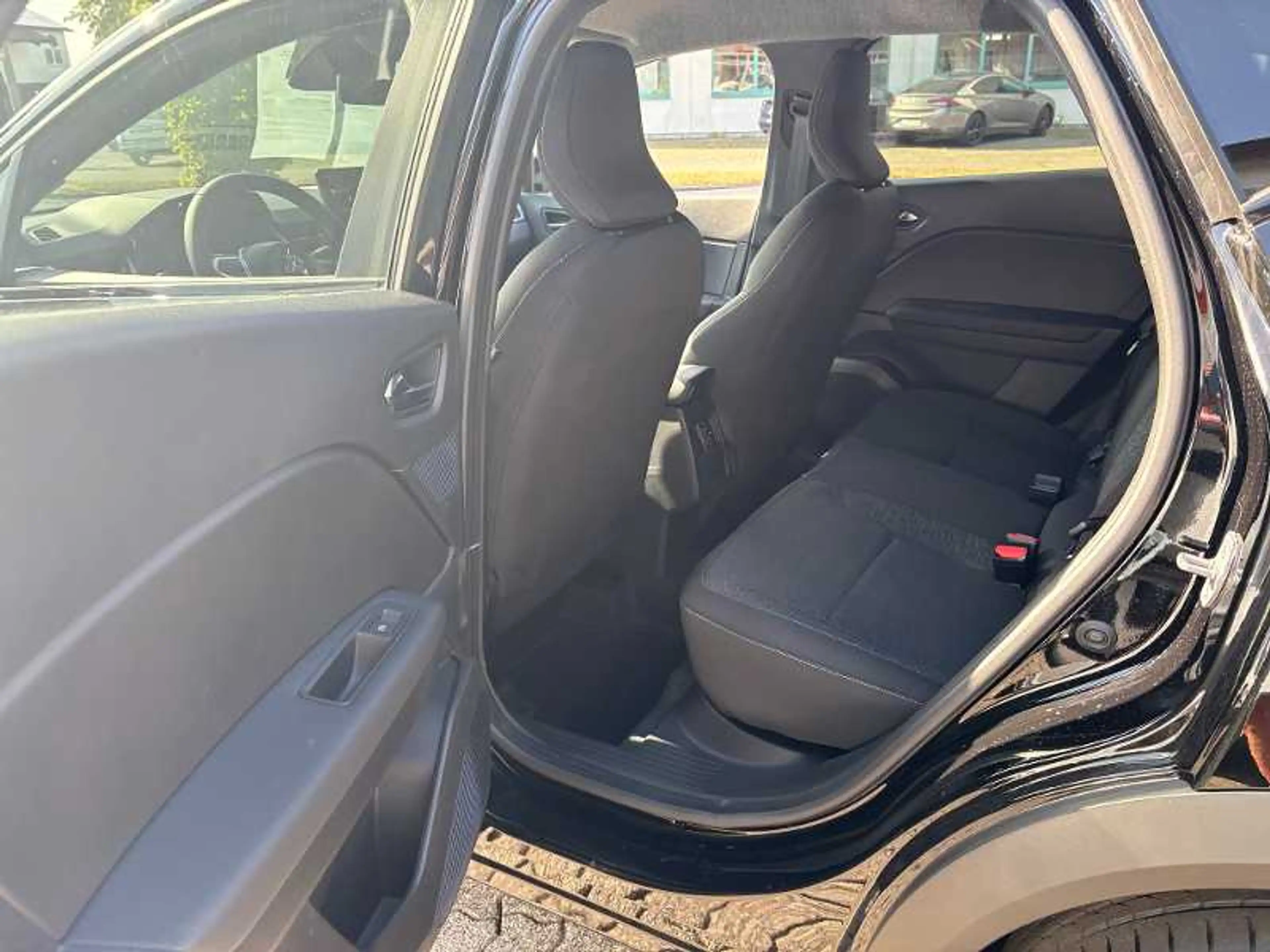 Mitsubishi ASX 1.8 Hybrid Black — photo 6