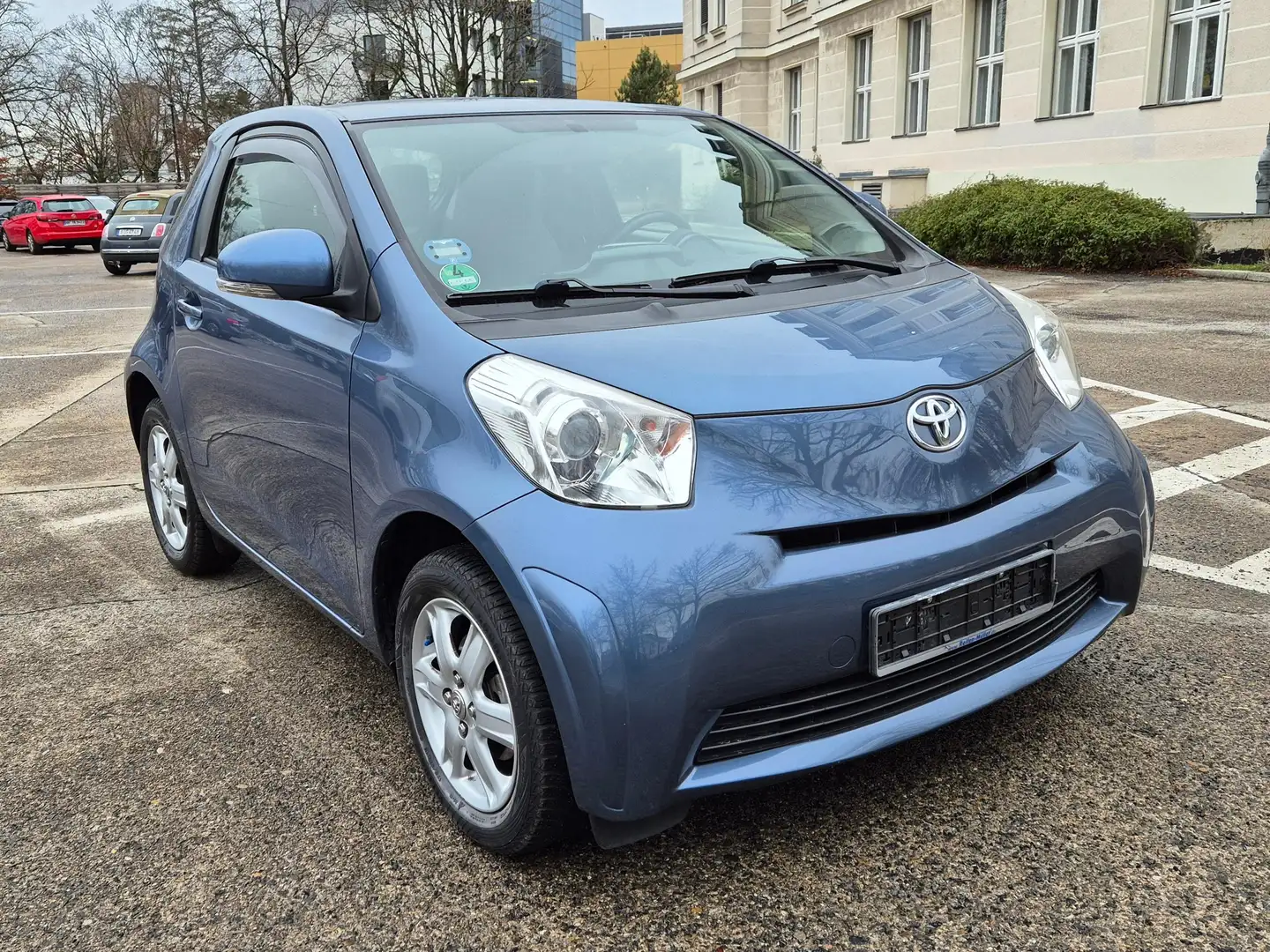 Toyota iQ IQ 1.0 Multidrive Blue - 2