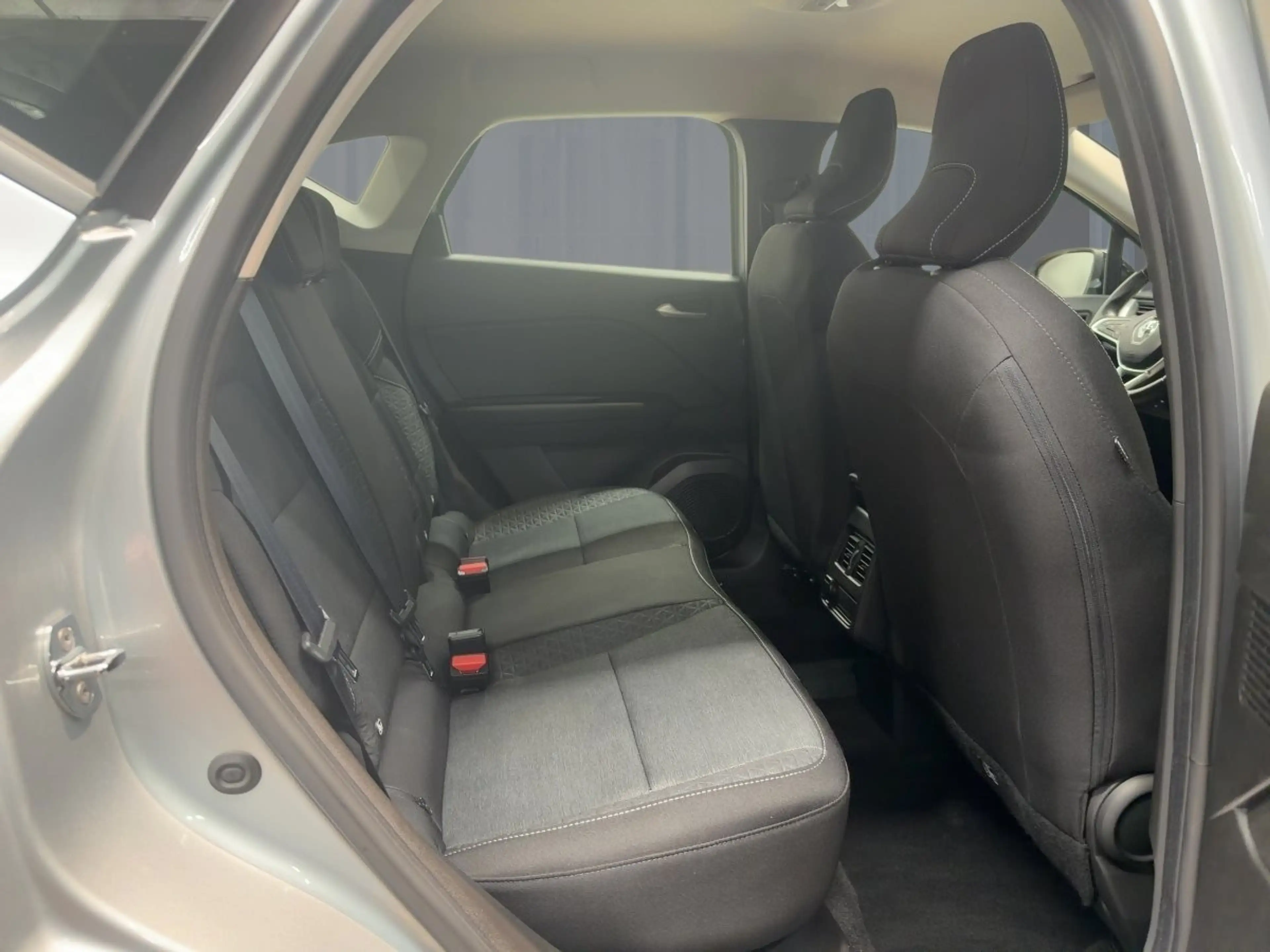 Renault Captur 1.0 TCE 90 EQUILIBRE — photo 9