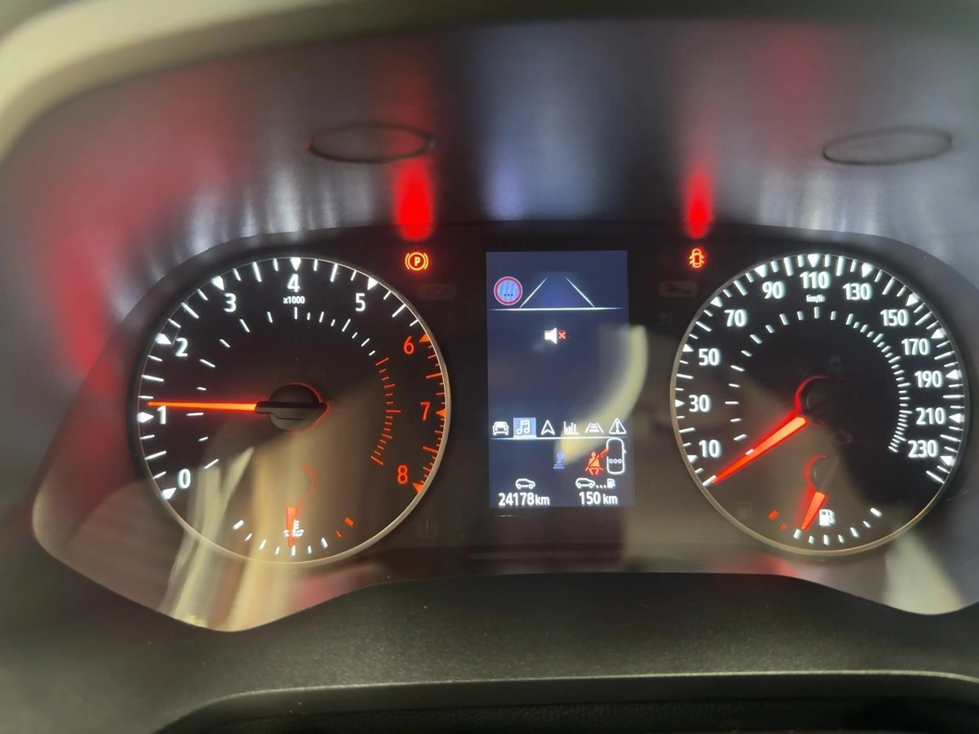 Renault Captur 1.0 TCE 90 EQUILIBRE — photo 12