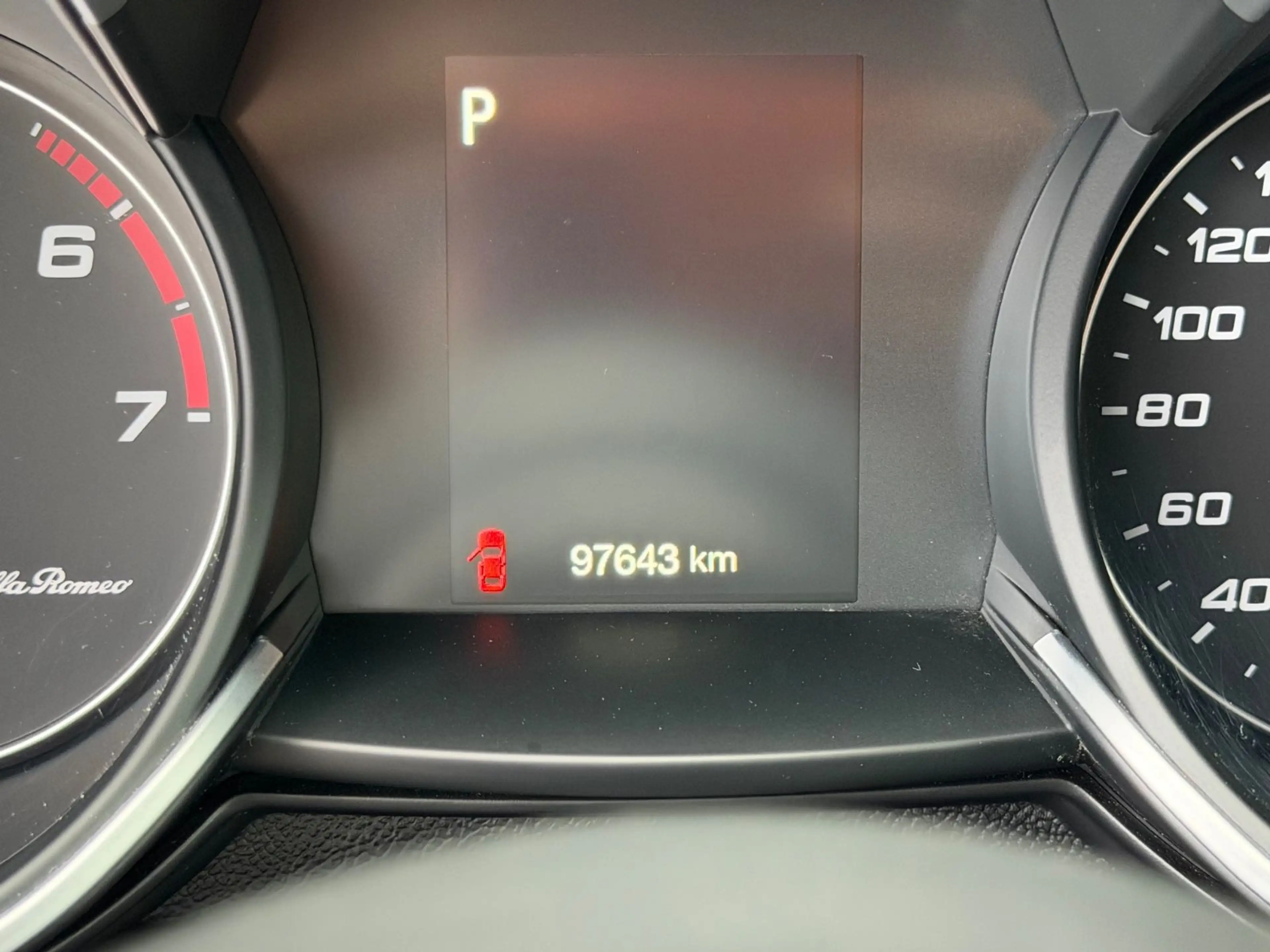 Alfa Romeo Stelvio Super Q4*GARANTIE*NAVI*BI-XENON*LEDER* — photo 12