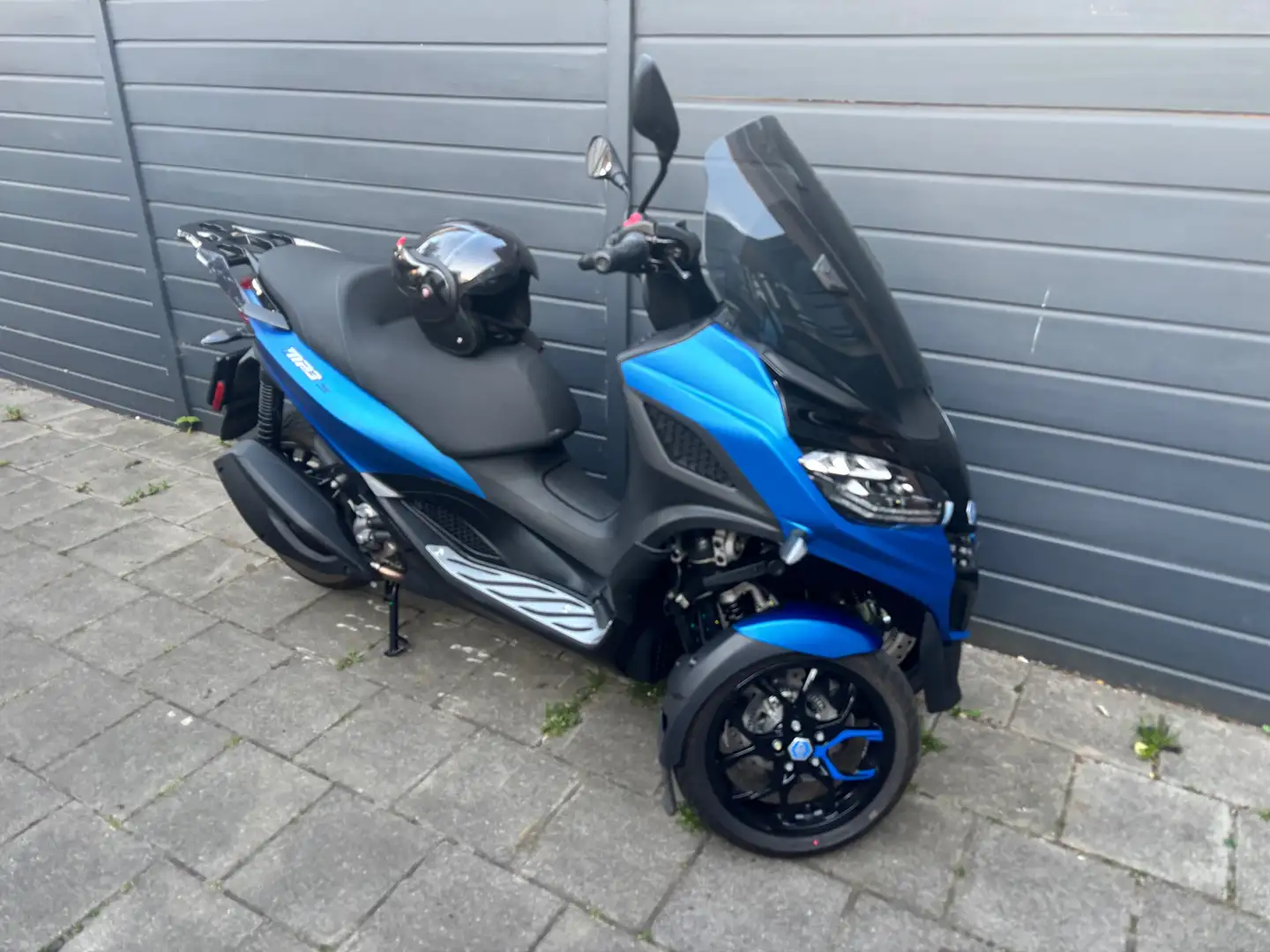 Piaggio MP3 310 Sport Blauw - 1