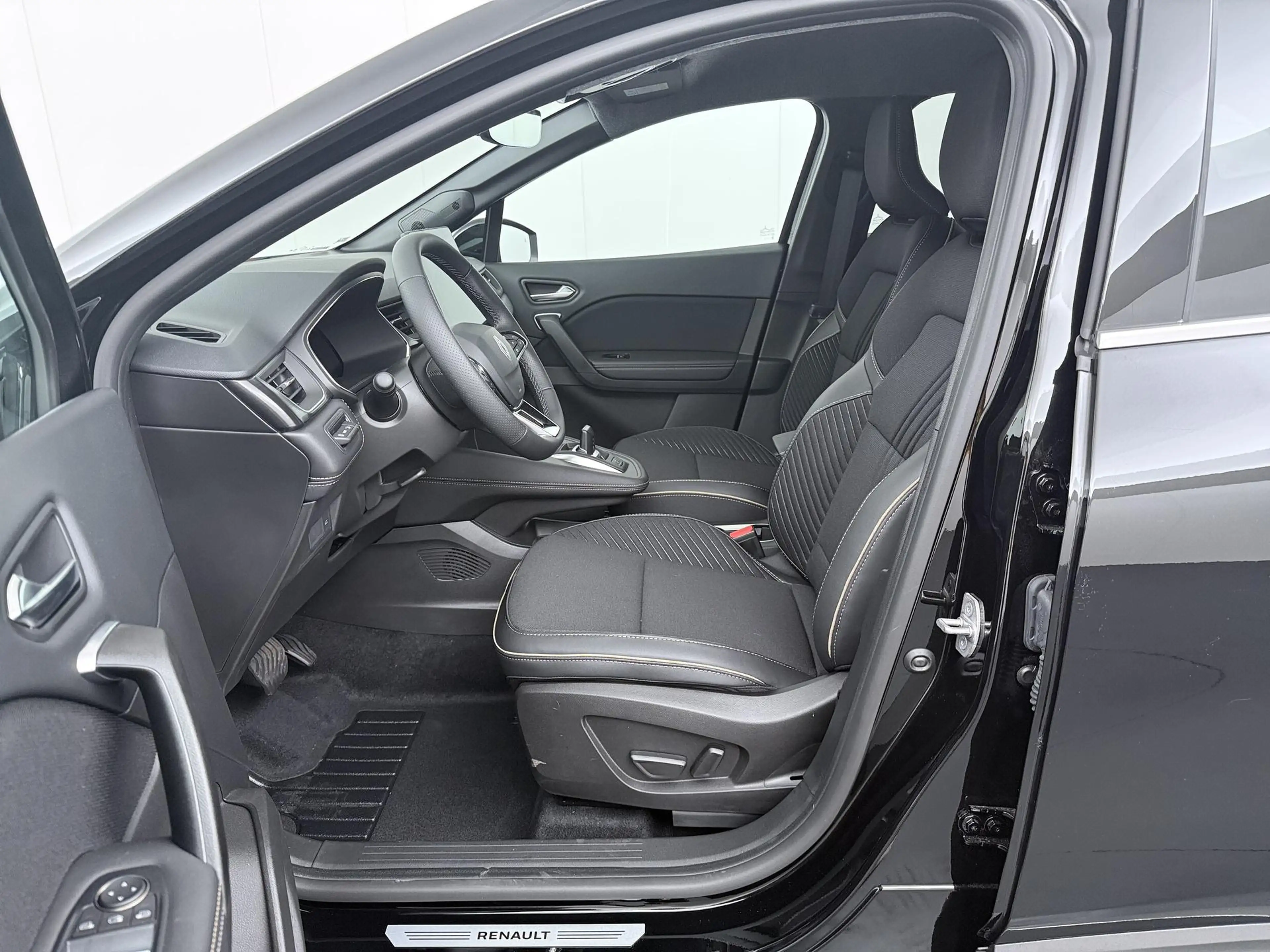 Renault Symbioz iconic full hybrid E-Tech 160 | Achteruitrijcamera — photo 13