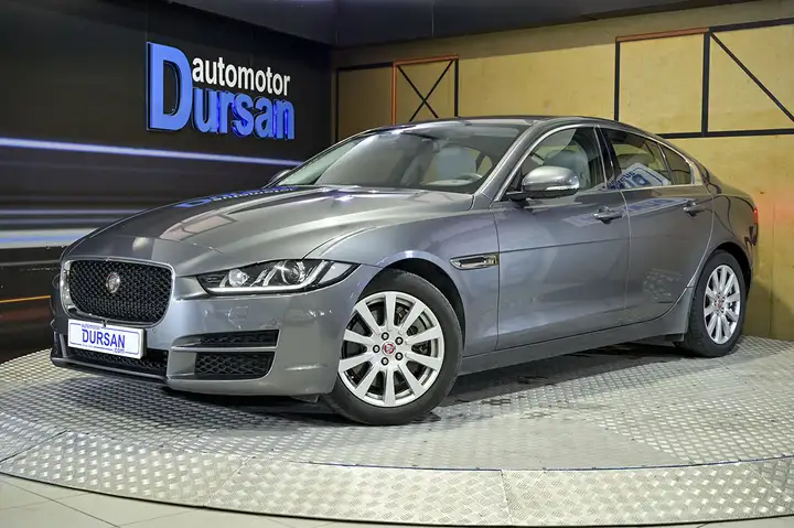 Jaguar XE 2.0 i4 Prestige Aut. 2017