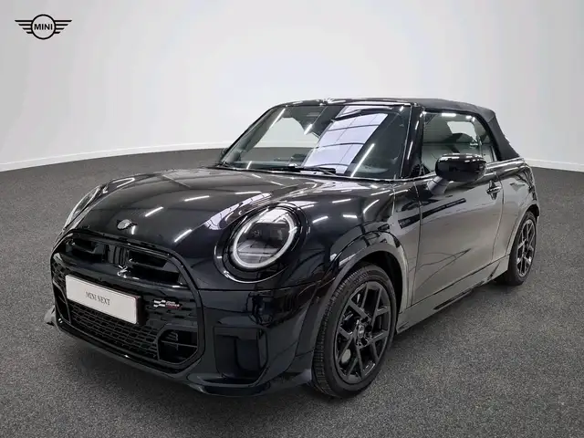 MINI Cooper S Cabrio John Cooper Works Trim