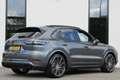 Porsche Cayenne 3.0 E-Hybrid / Sport-Chrono / Sport-Design / Lucht Grijs - thumbnail 5