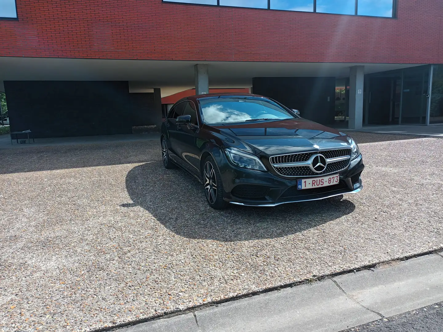 Mercedes-Benz CLS 220 CLS Shooting Brake 220 (BlueTEC) d 9G-TRONIC Noir - 2