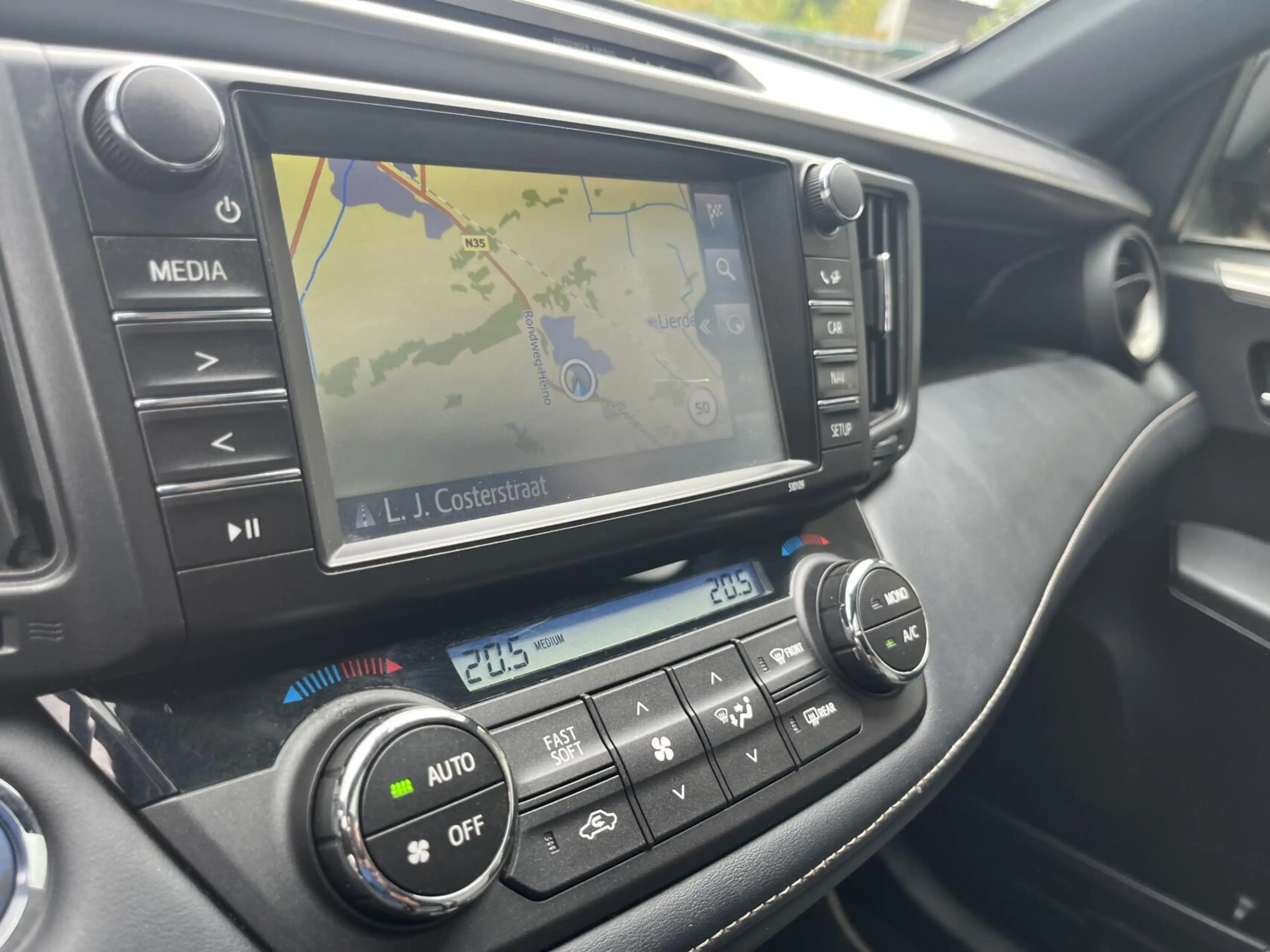 Toyota RAV 4 2.5 Hybrid 197PK Black Ed. SUNROOF+LEDER+NL AUTO — photo 8