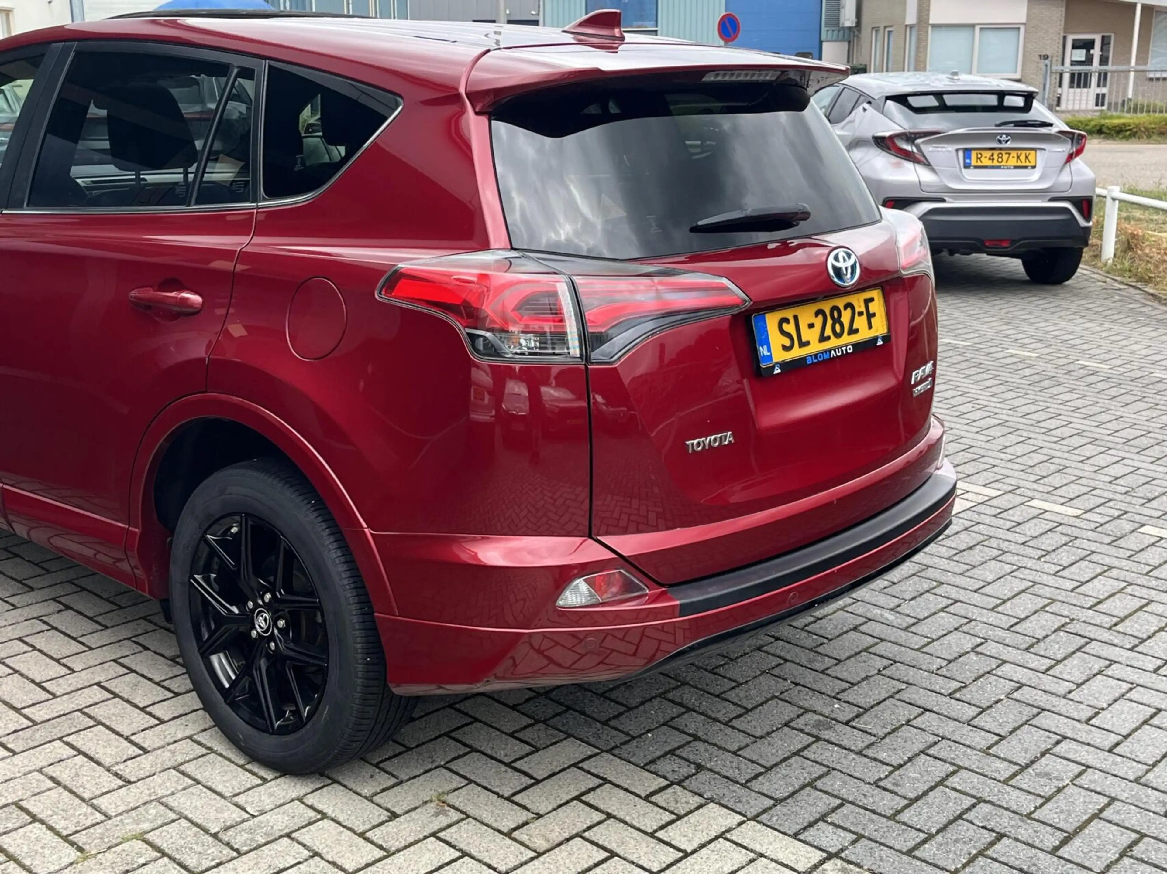 Toyota RAV 4 2.5 Hybrid 197PK Black Ed. SUNROOF+LEDER+NL AUTO — photo 18