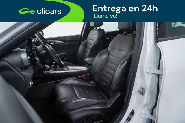 Alfa Romeo Tonale view 14