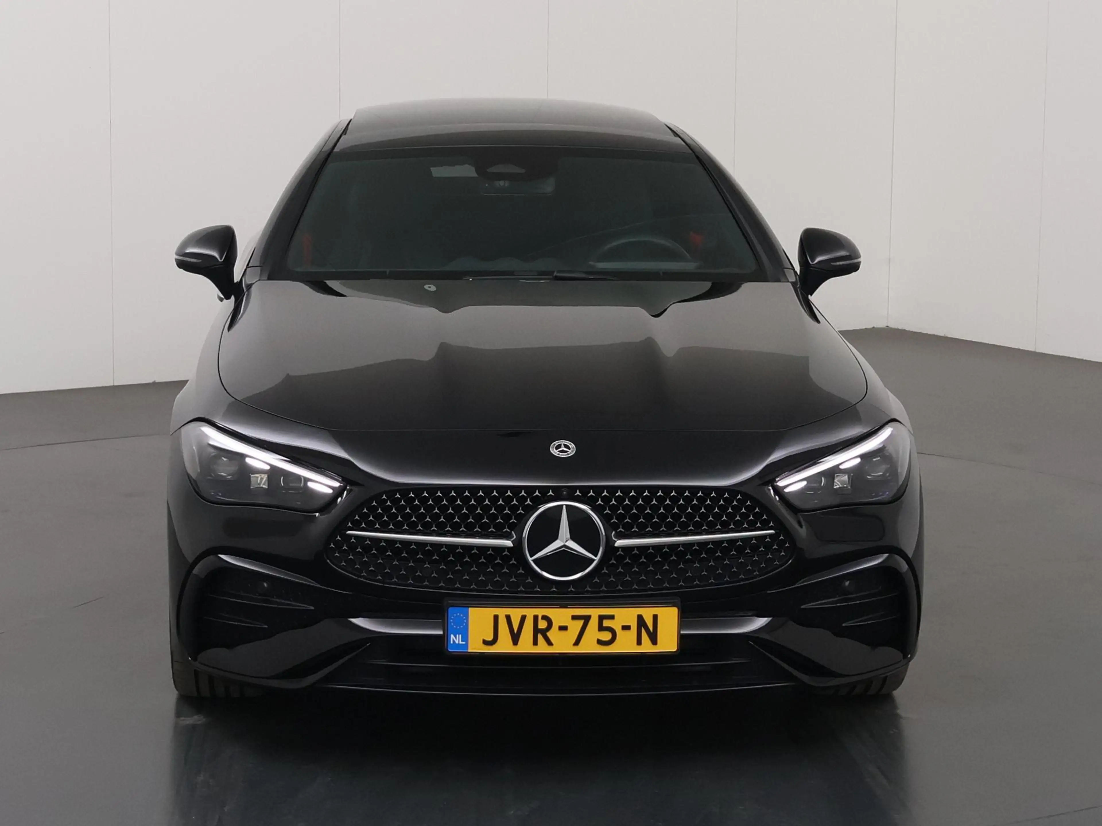 Mercedes-Benz CLE 300 Coupé e AMG Line | Panoramadak | Night pakket | Bu — photo 3