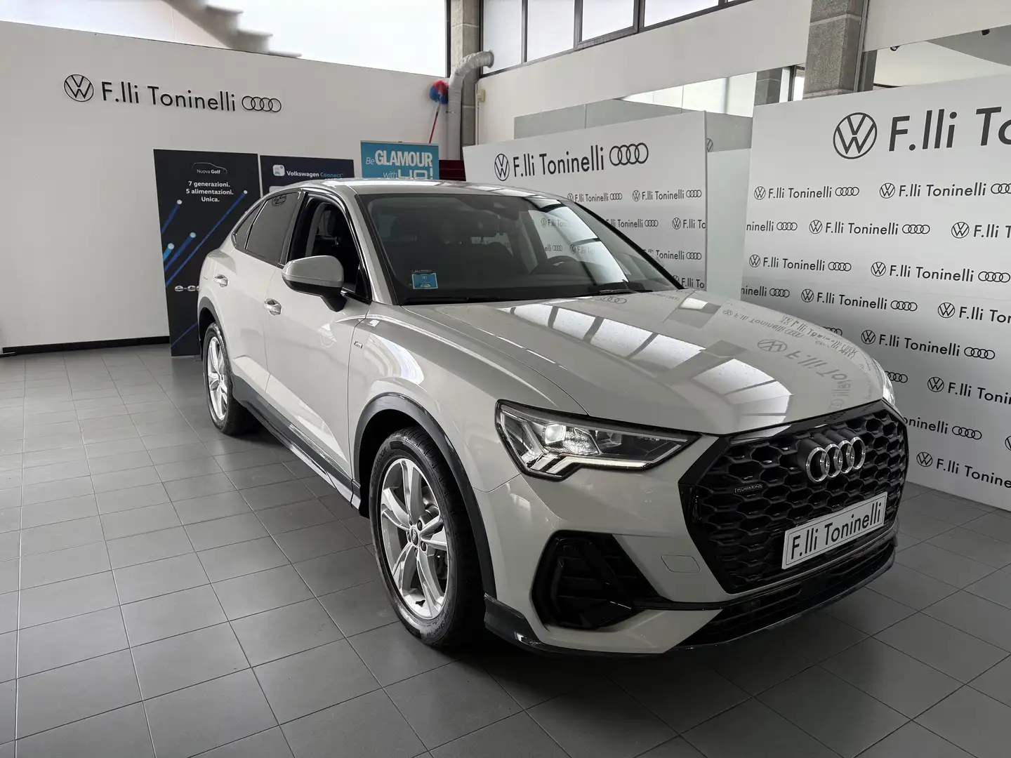 Audi Q3 Q3 35 2.0 tdi S line edition quattro s-tronic Argent - 1