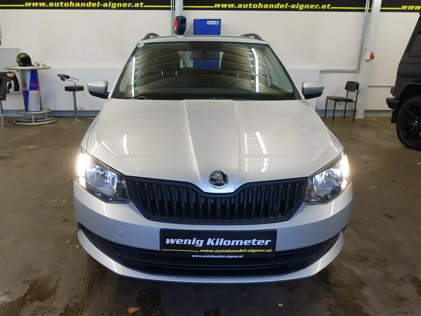 Skoda Fabia Kombi 25 1.0 Gris - 2