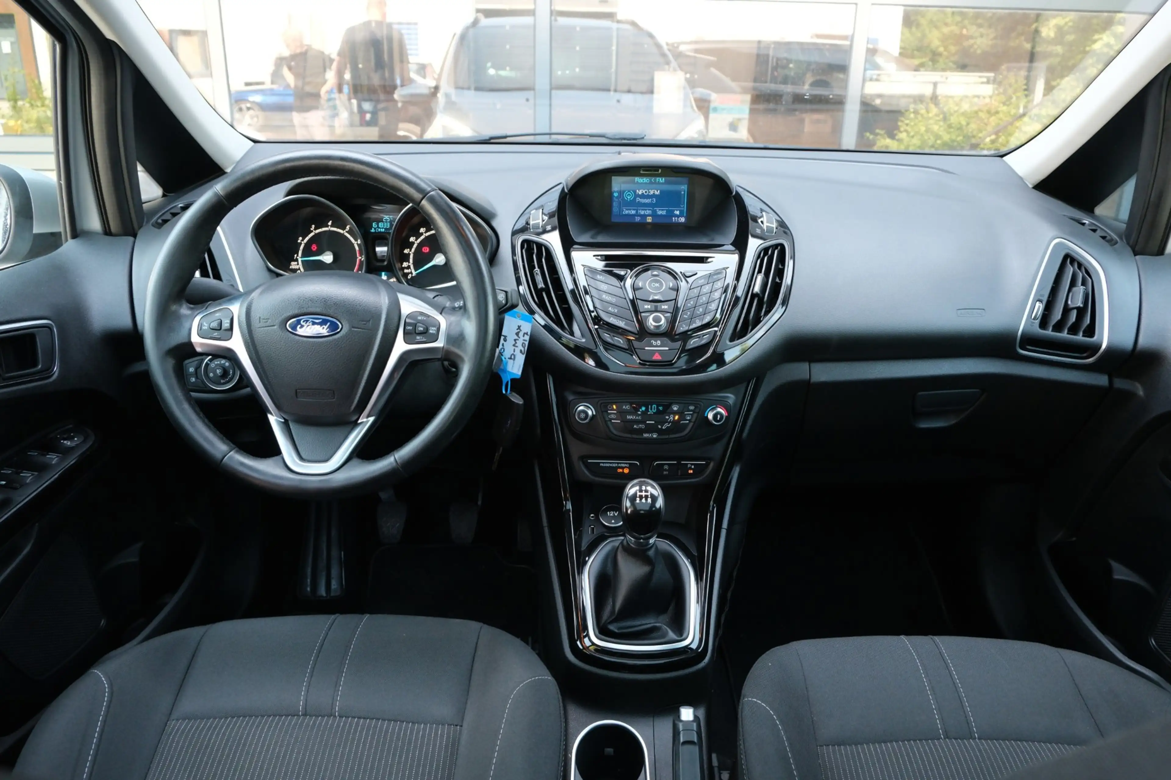 Ford B-Max 1.0 EcoBoost Titanium **PANORAMADAK** 2 x Schuifde — photo 4