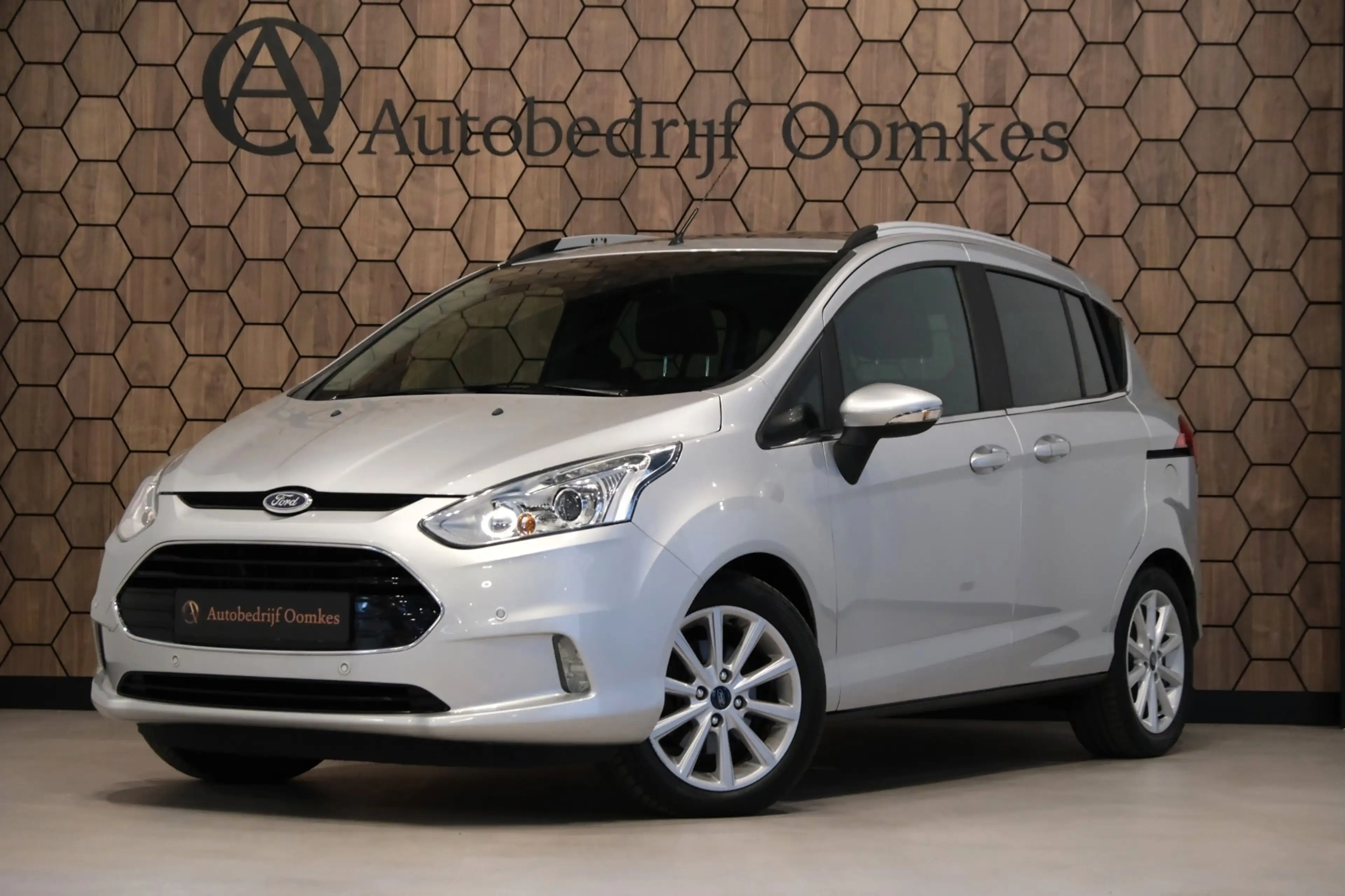 Ford B-Max 1.0 EcoBoost Titanium **PANORAMADAK** 2 x Schuifde