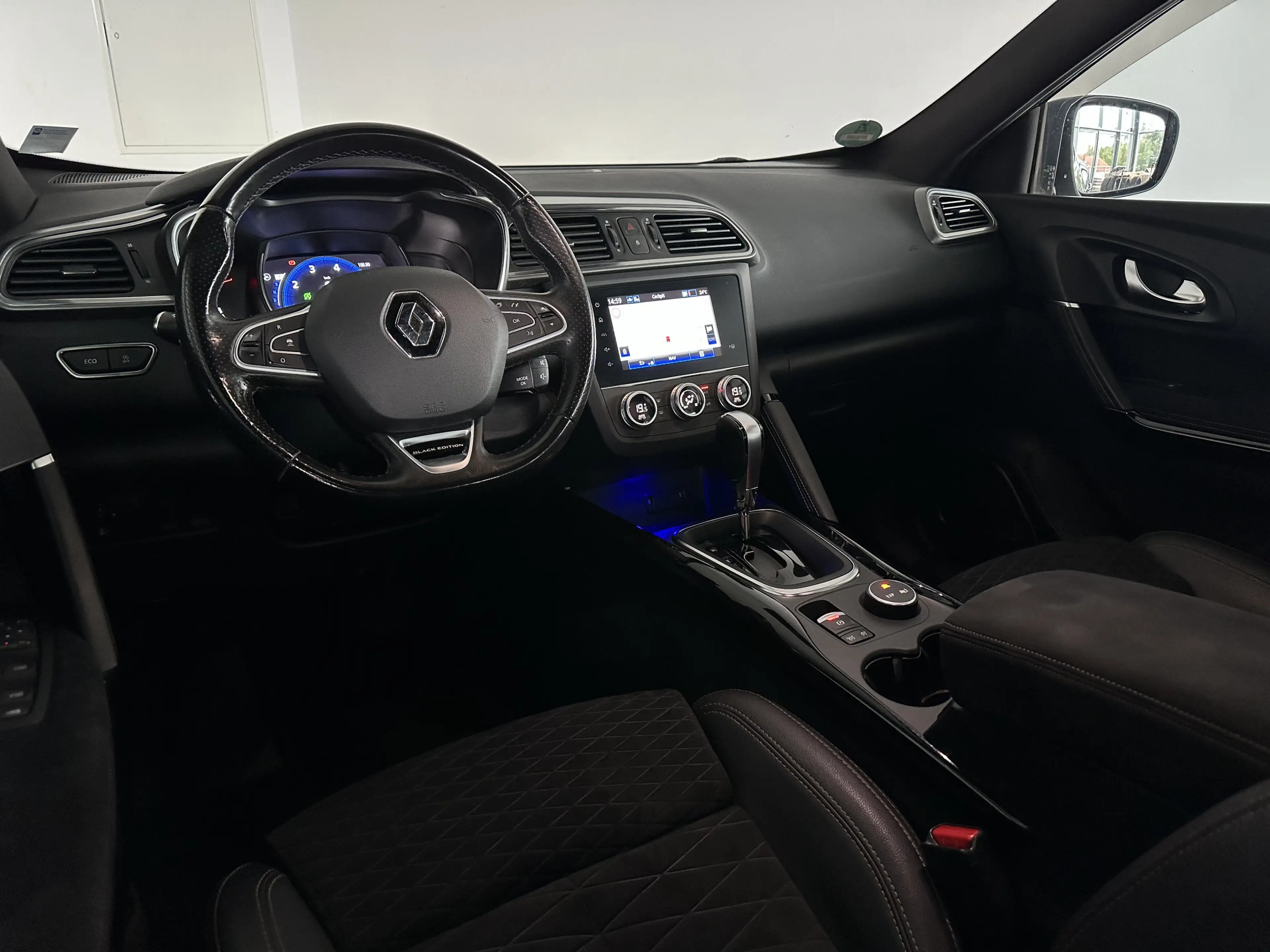 Renault Kadjar BLACK EDITION NAVI *ACC *BOSE *AHK *TOT *SPUR — photo 12