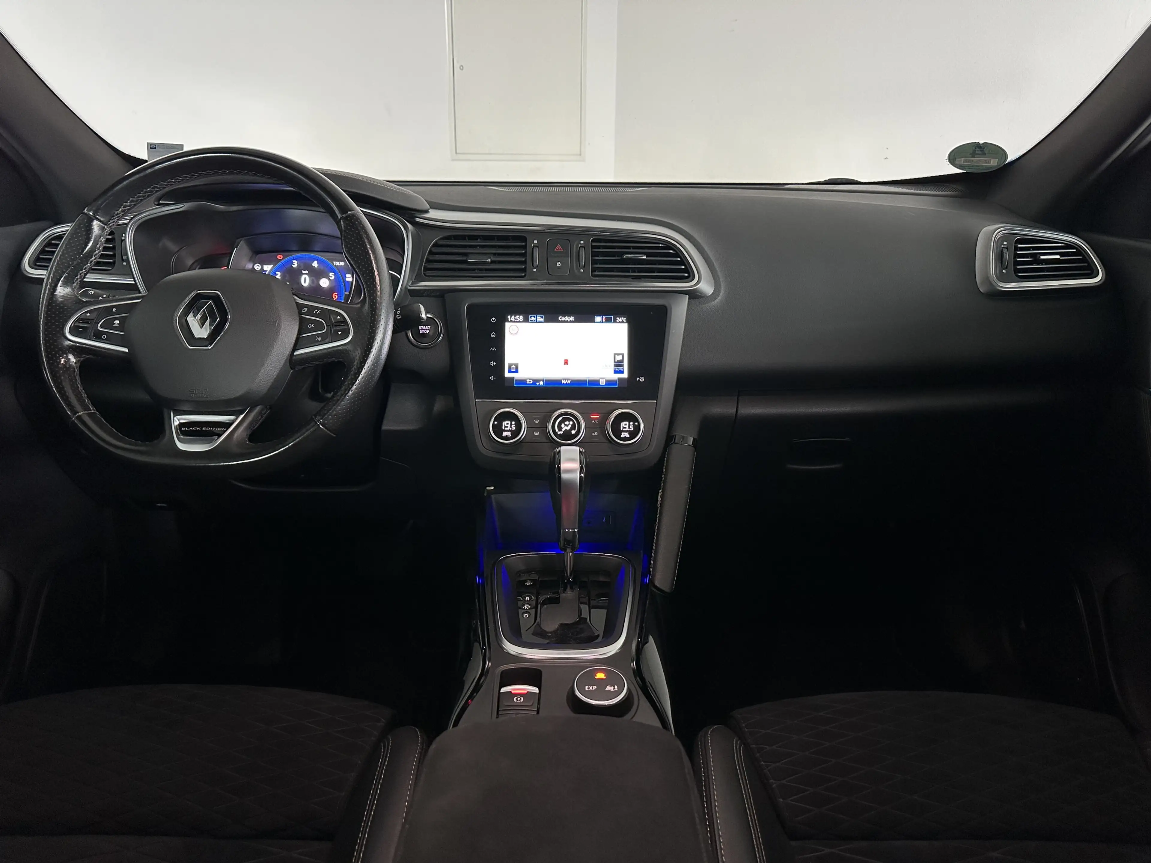Renault Kadjar BLACK EDITION NAVI *ACC *BOSE *AHK *TOT *SPUR — photo 11