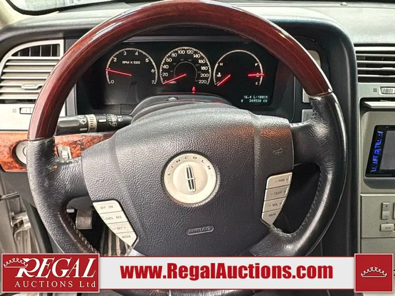 Lincoln Navigator снимка Lincoln Navigator