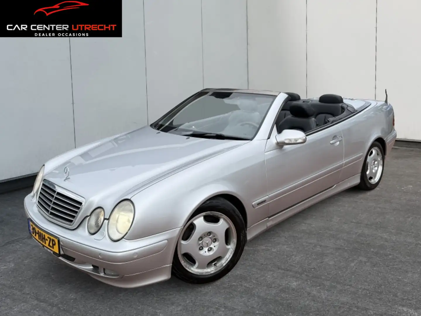 Mercedes-Benz CLK 320 Cabrio Elegance | leder |automaat | navigatie | Gris - 1
