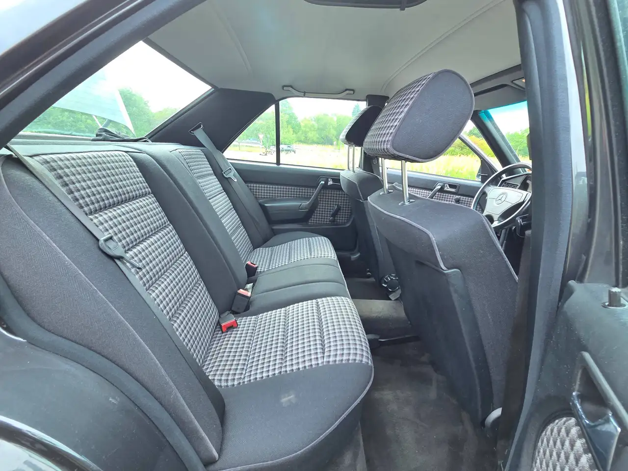 Mercedes-Benz 190 E 1.8 DTM '92, foto 10