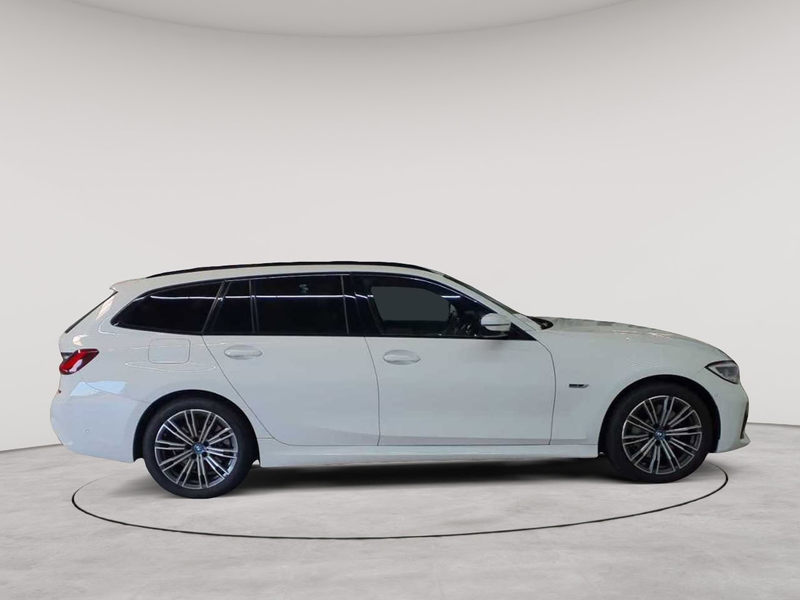 BMW 330 330e Touring Aut. M Sport LASER KAM LED — photo 3