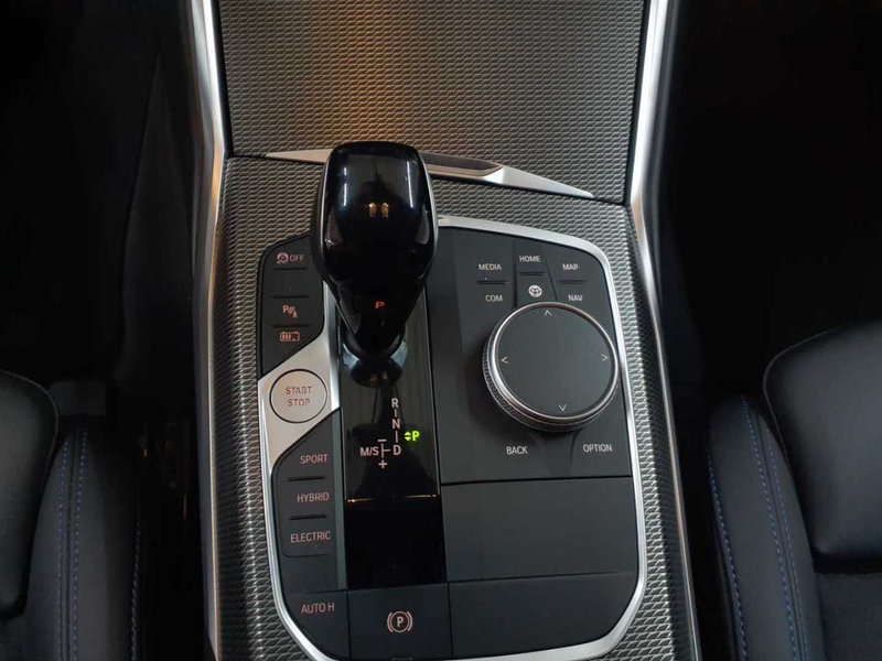BMW 330 330e Touring Aut. M Sport LASER KAM LED — photo 10