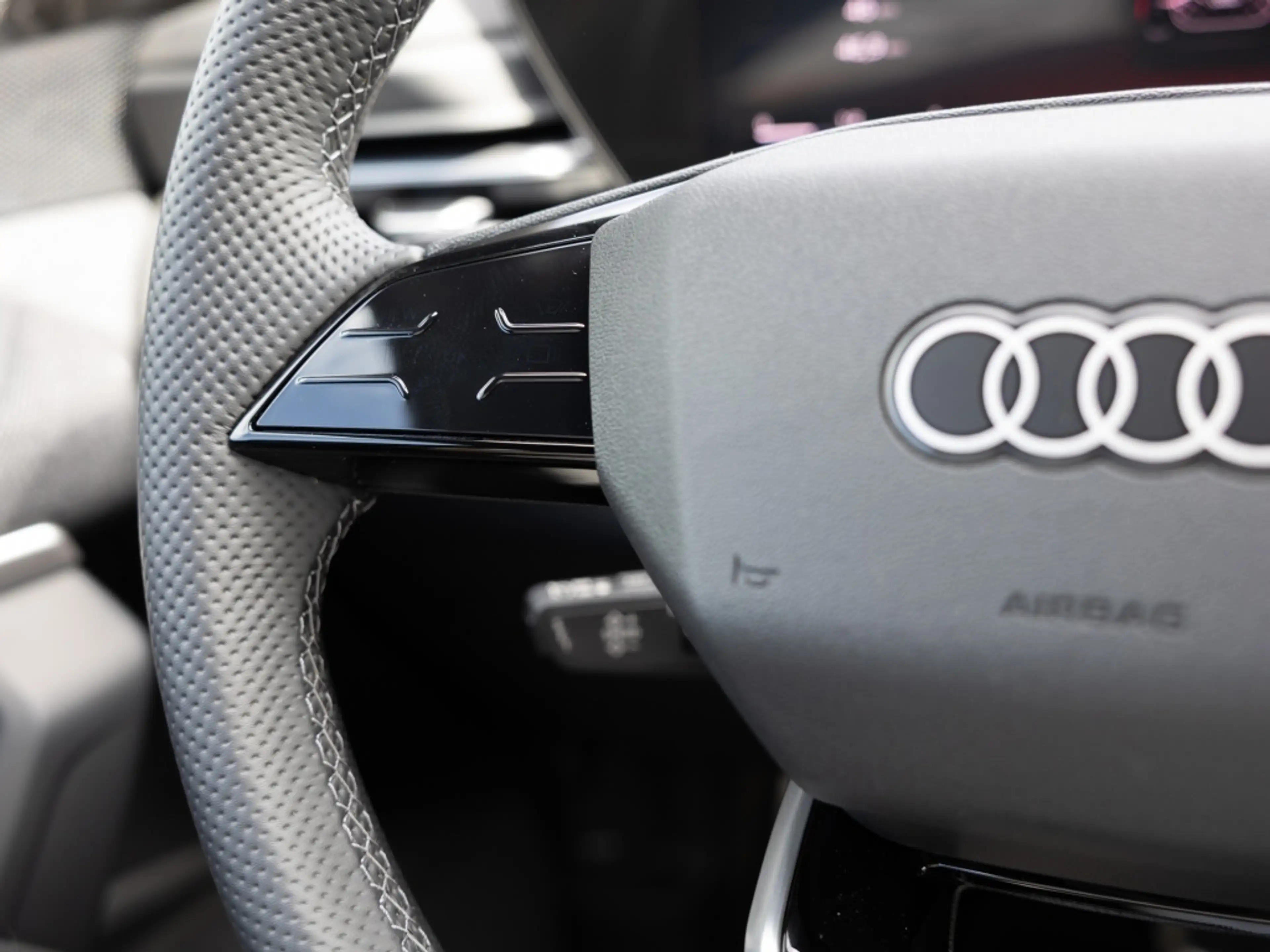 Audi Q5 2.0 TDI Sportback quattro S-Line // TZ sofort verf — photo 11