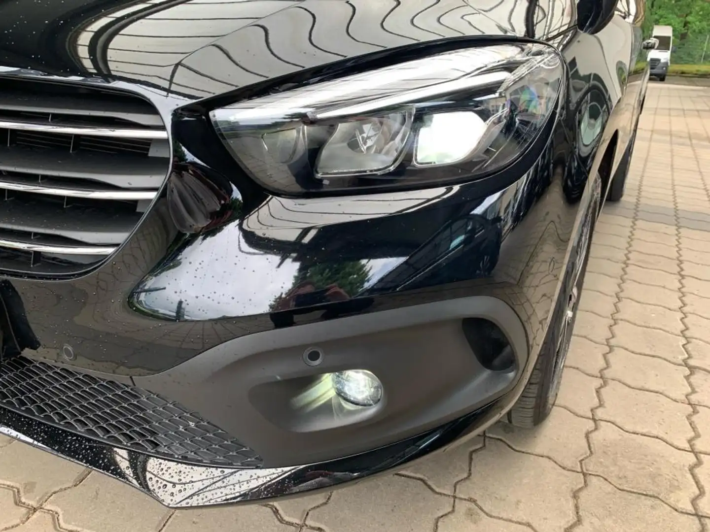 Mercedes-Benz T-Class T 180 PROGRESSIVE ED. - MBUX, LED, KEYLESS, KAM. Noir - 2
