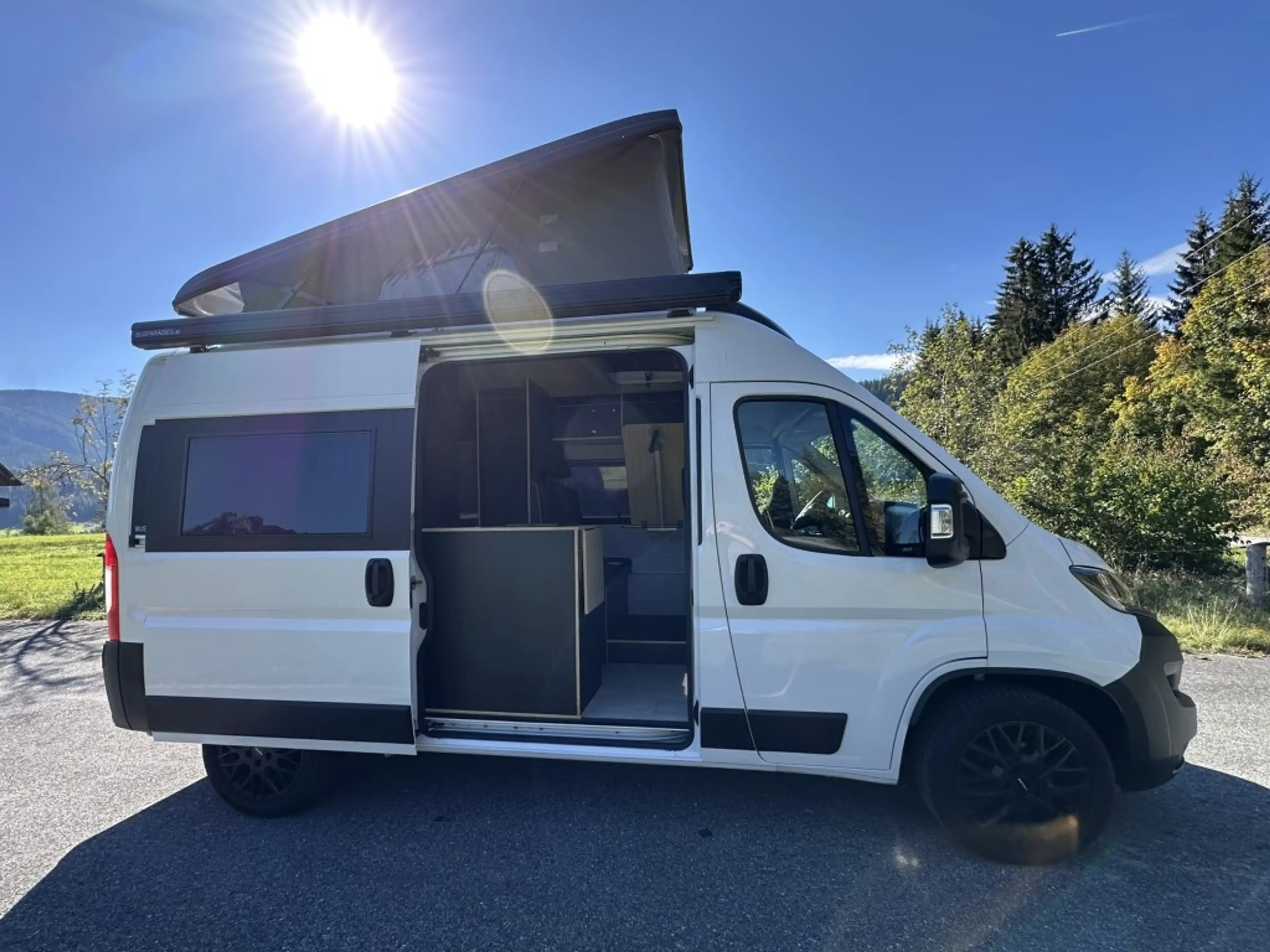 Fiat Ducato Ducato Wohnmobil - Aufstelldach - 5 Sitzer - nur 5,4m lang — photo 9