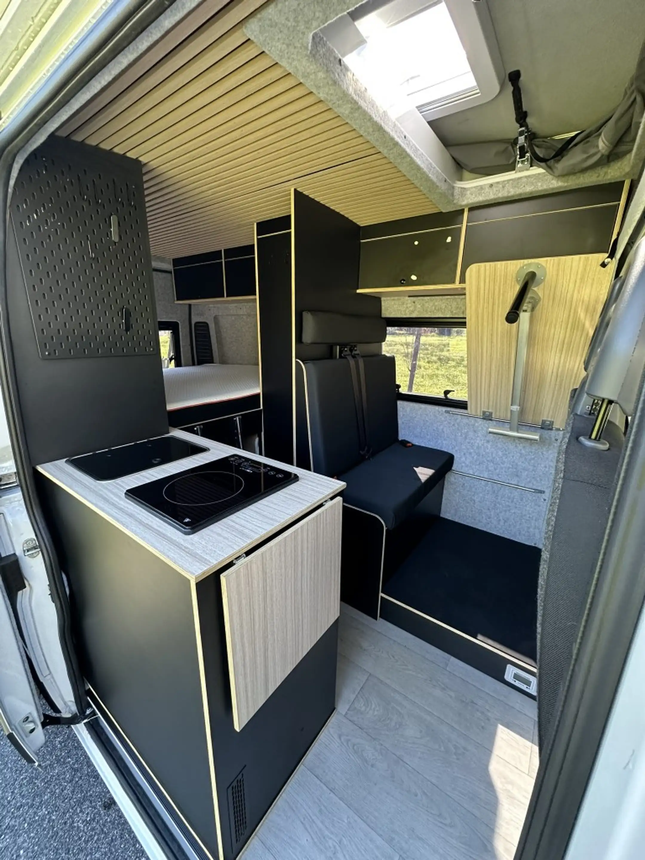 Fiat Ducato Ducato Wohnmobil - Aufstelldach - 5 Sitzer - nur 5,4m lang — photo 10