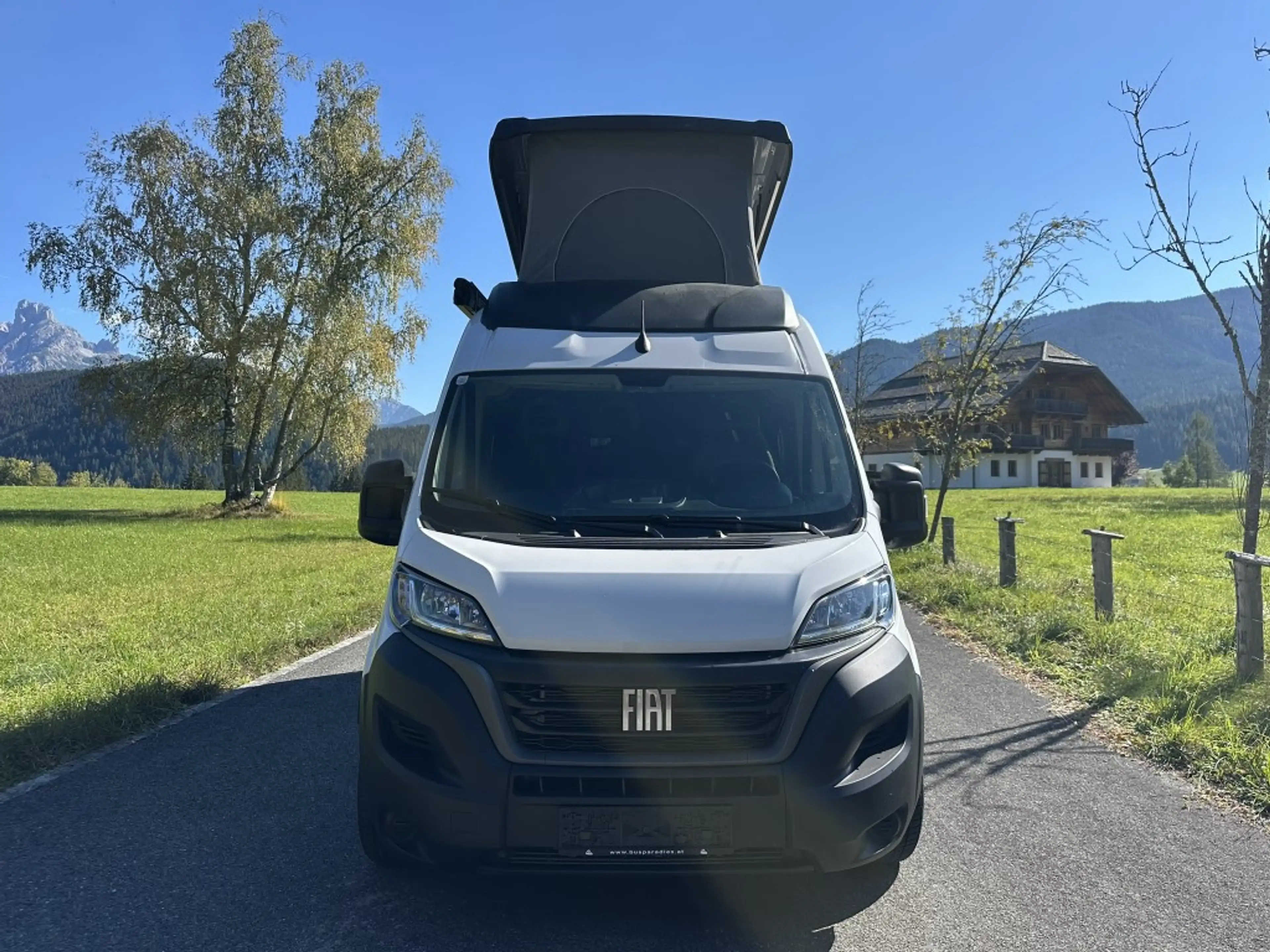 Fiat Ducato Ducato Wohnmobil - Aufstelldach - 5 Sitzer - nur 5,4m lang — photo 2