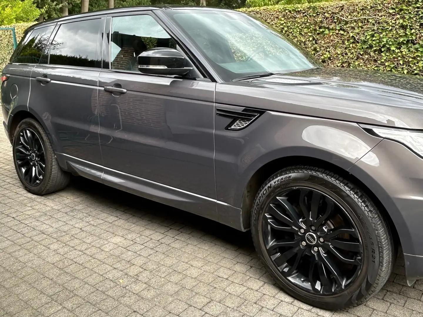 Land Rover Range Rover Sport Range Rover Sport TDV6 HSE Gris - 2