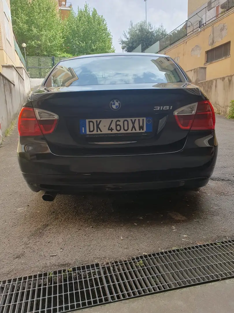 BMW 318 318i Eletta Nero - 2