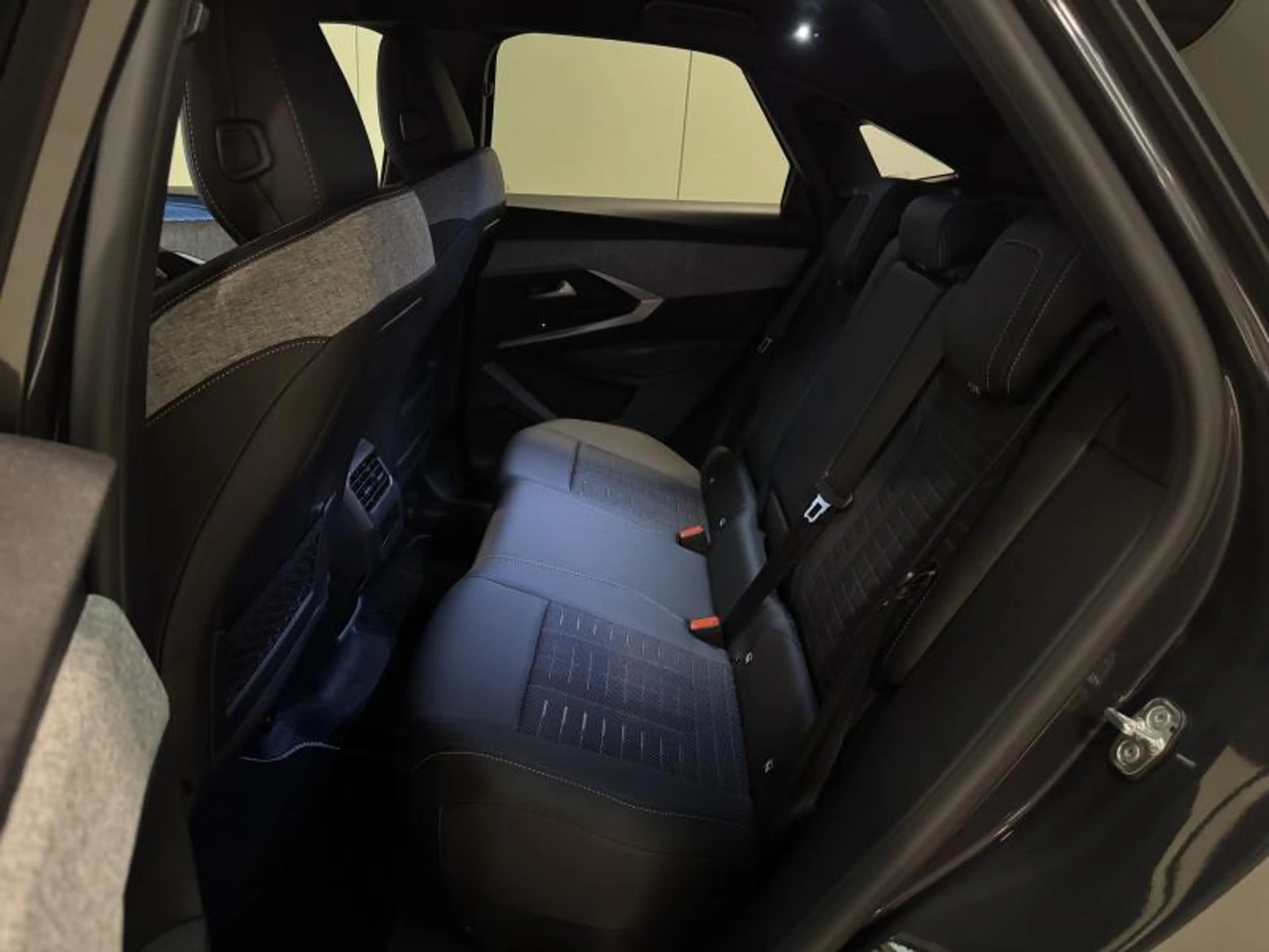 Peugeot 3008 1.2 GT MHEV 145 e-DCS6 *DIRECTIEWAGEN!* ***SLECHTS — photo 11