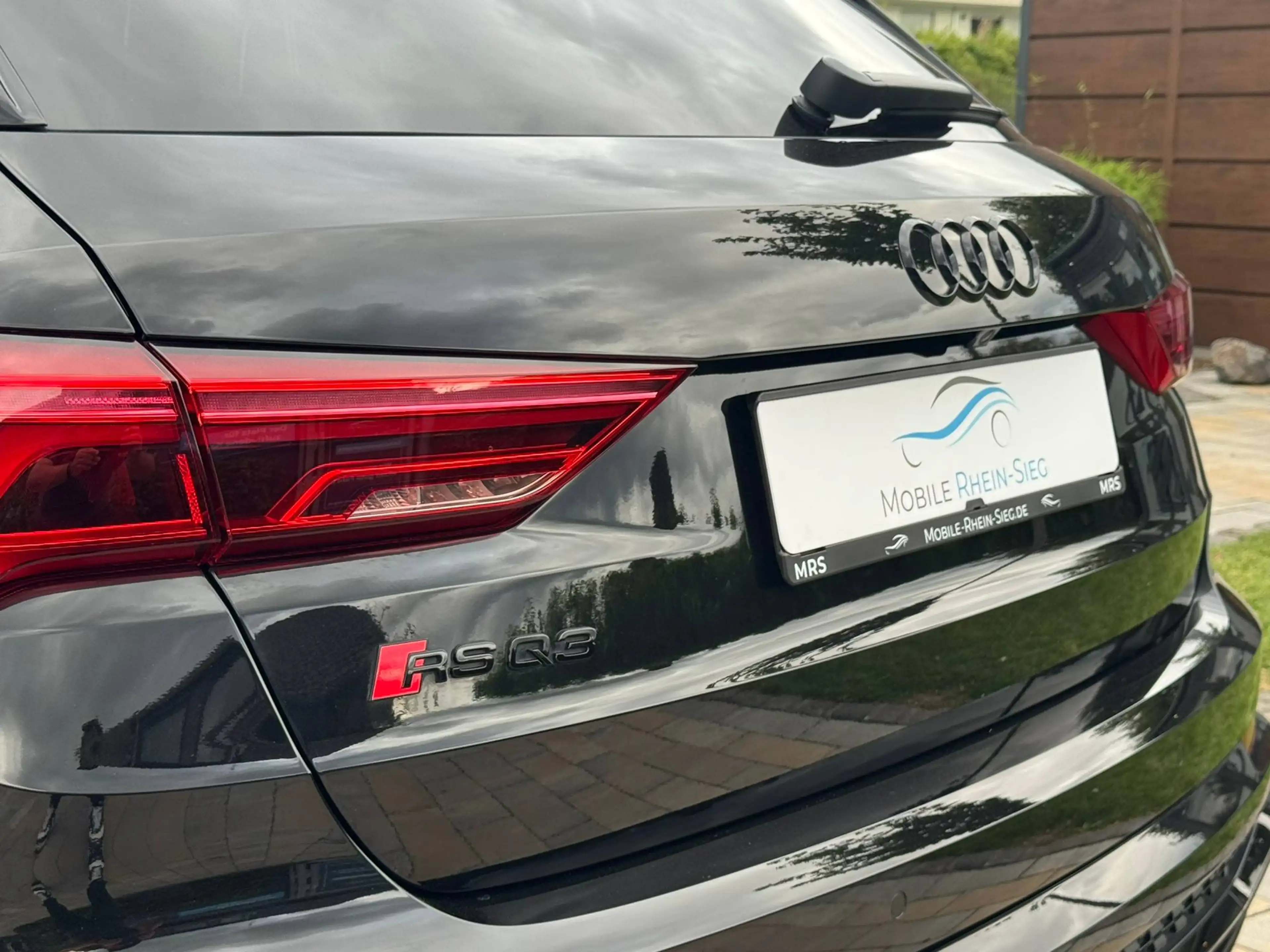 Audi RS Q3 2.5 TFSI quattro *B&O*PANO*DAB*CAM*280* — photo 10