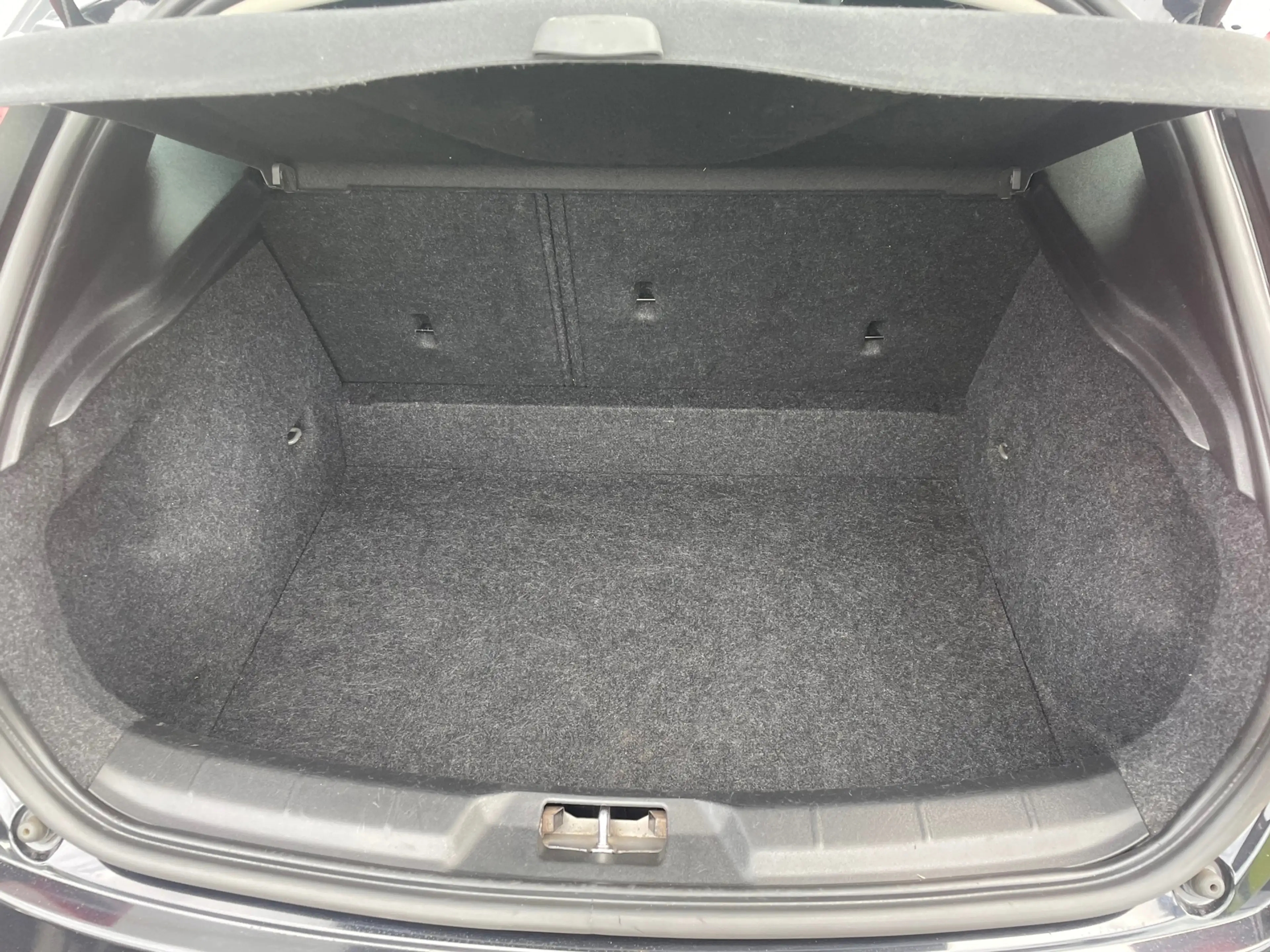 Volvo V40 1.6 T4 179PK|Momentum|Trekhaak|Automaat| — photo 11