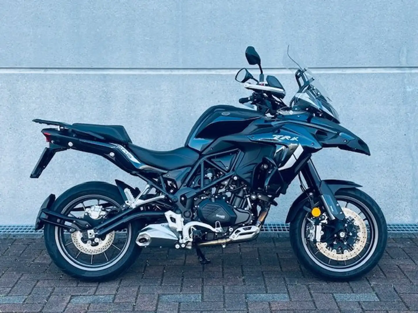 Benelli TRK 502 ( PARI AL NUOVO ) Blu/Azzurro - 2