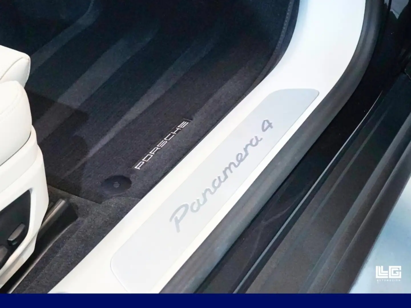 Porsche Panamera 4 E-Hybrid Sport Turismo Gris - 2
