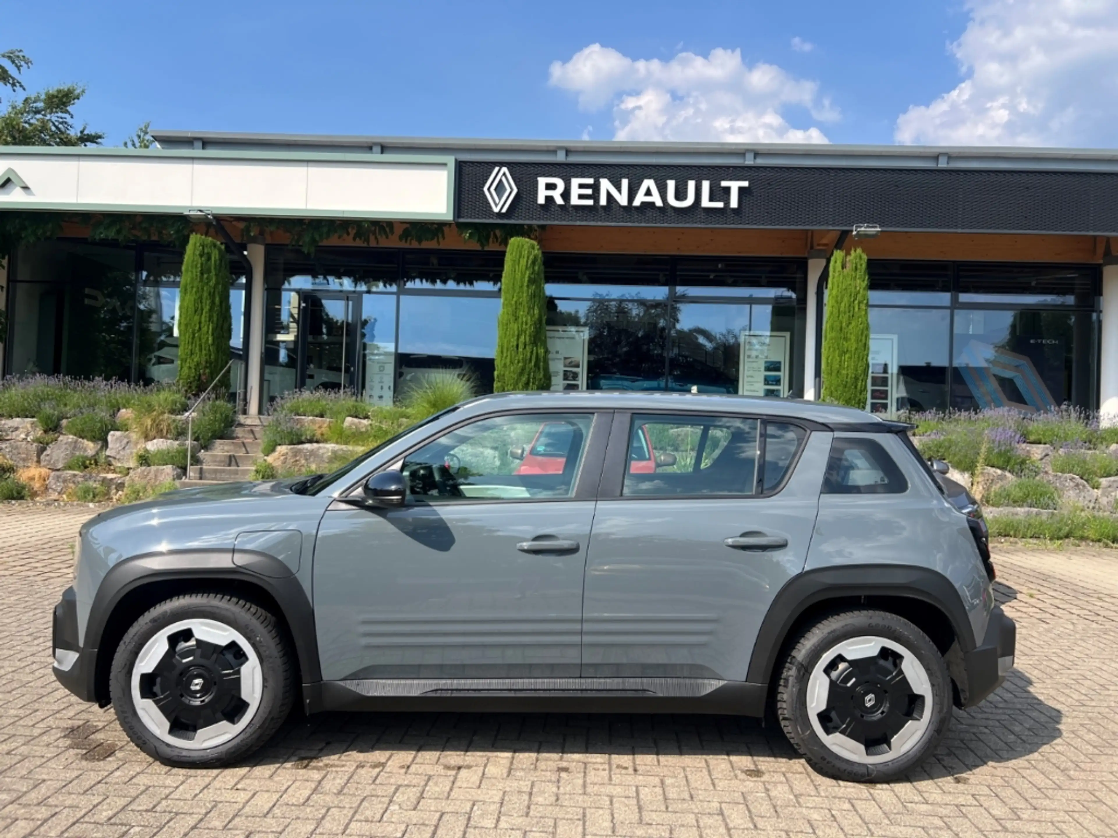 Renault R 4 Electric 120 Urban Range Evolution Digitales Cockp — photo 2