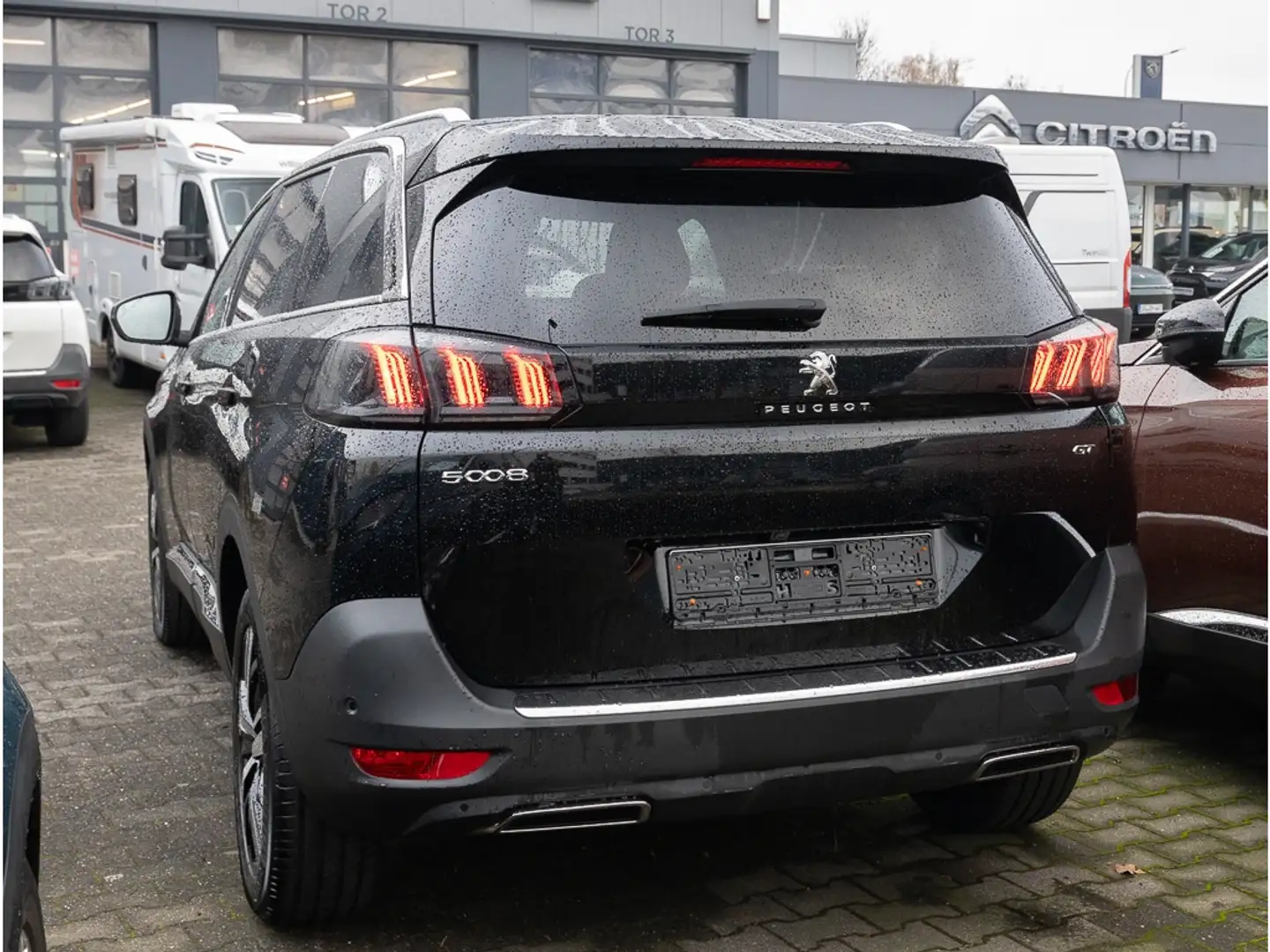 Peugeot 5008 PureTech GT +AUT+RFK+SHZ+PANO+KLIMA+LED+BC+ Noir - 2