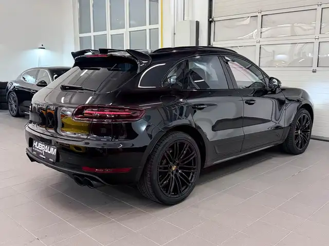 Porsche Macan GTS PDK Sport Design Chrono Pano Bose AHK Ansicht 18
