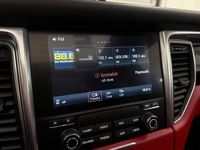 Porsche Macan GTS PDK Sport Design Chrono Pano Bose AHK Ansicht 49