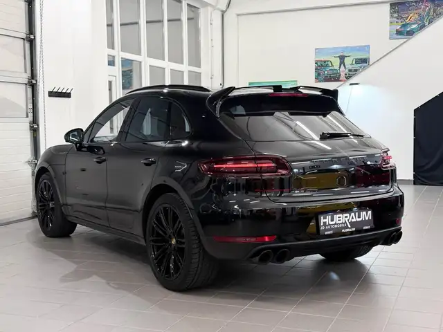 Porsche Macan GTS PDK Sport Design Chrono Pano Bose AHK Ansicht 3