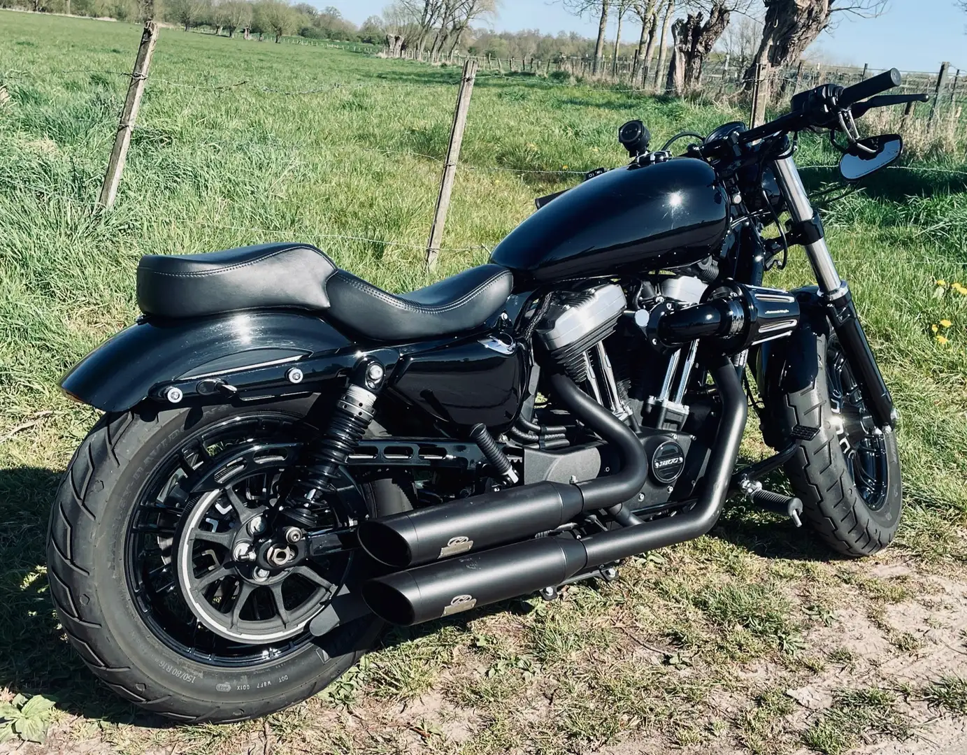 Harley-Davidson Sportster Forty Eight XL 1200X Černá - 2
