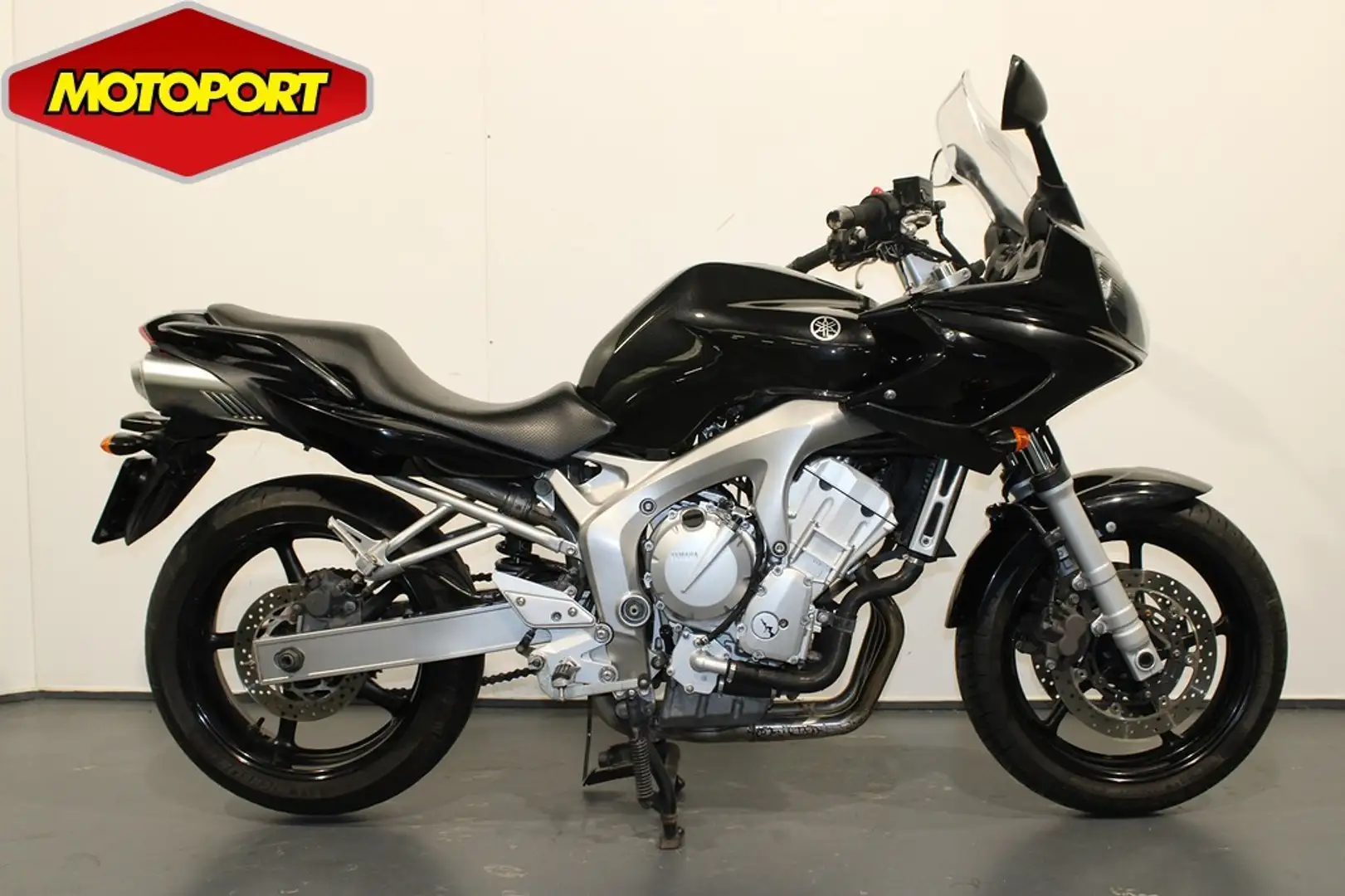 Yamaha FZ 6 S Fazer Zwart - 1