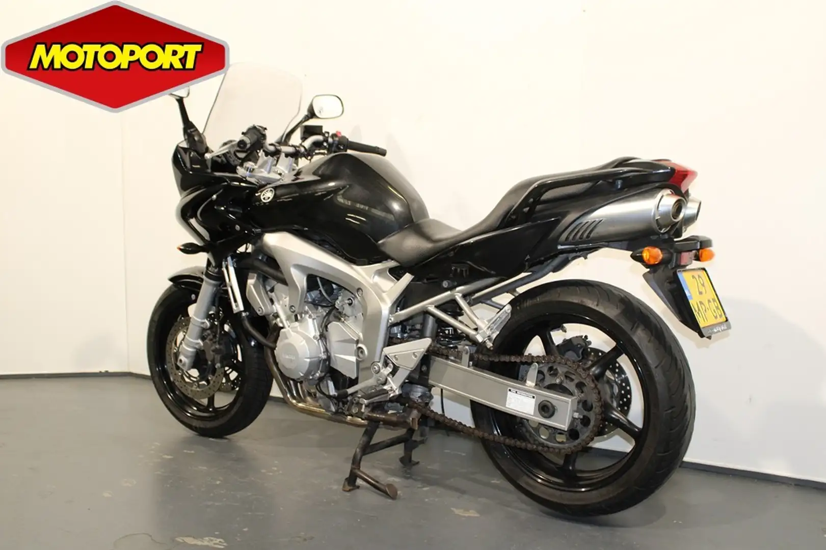 Yamaha FZ 6 S Fazer Zwart - 2
