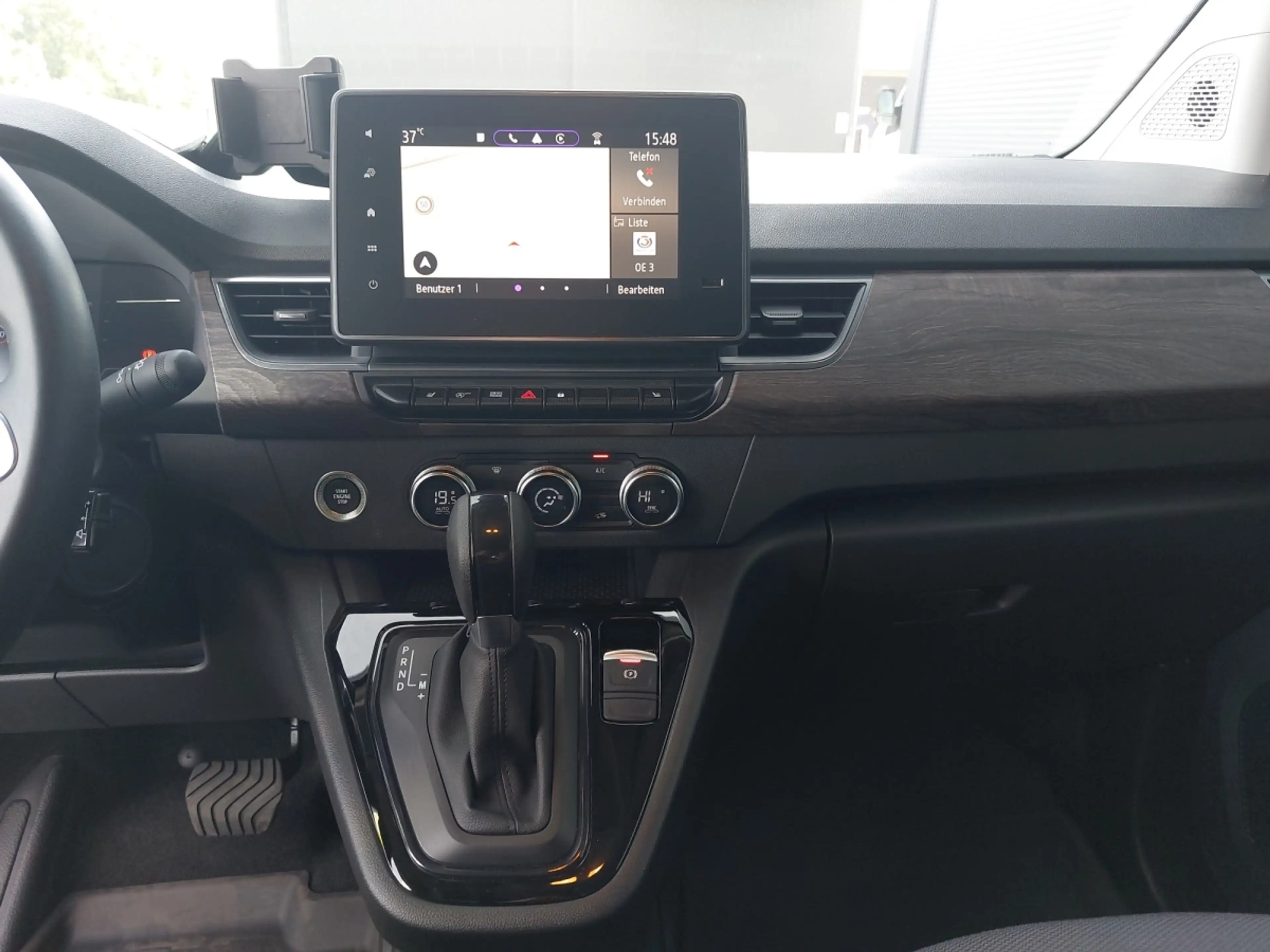Renault Kangoo Techno TCe 130 EDC — photo 9